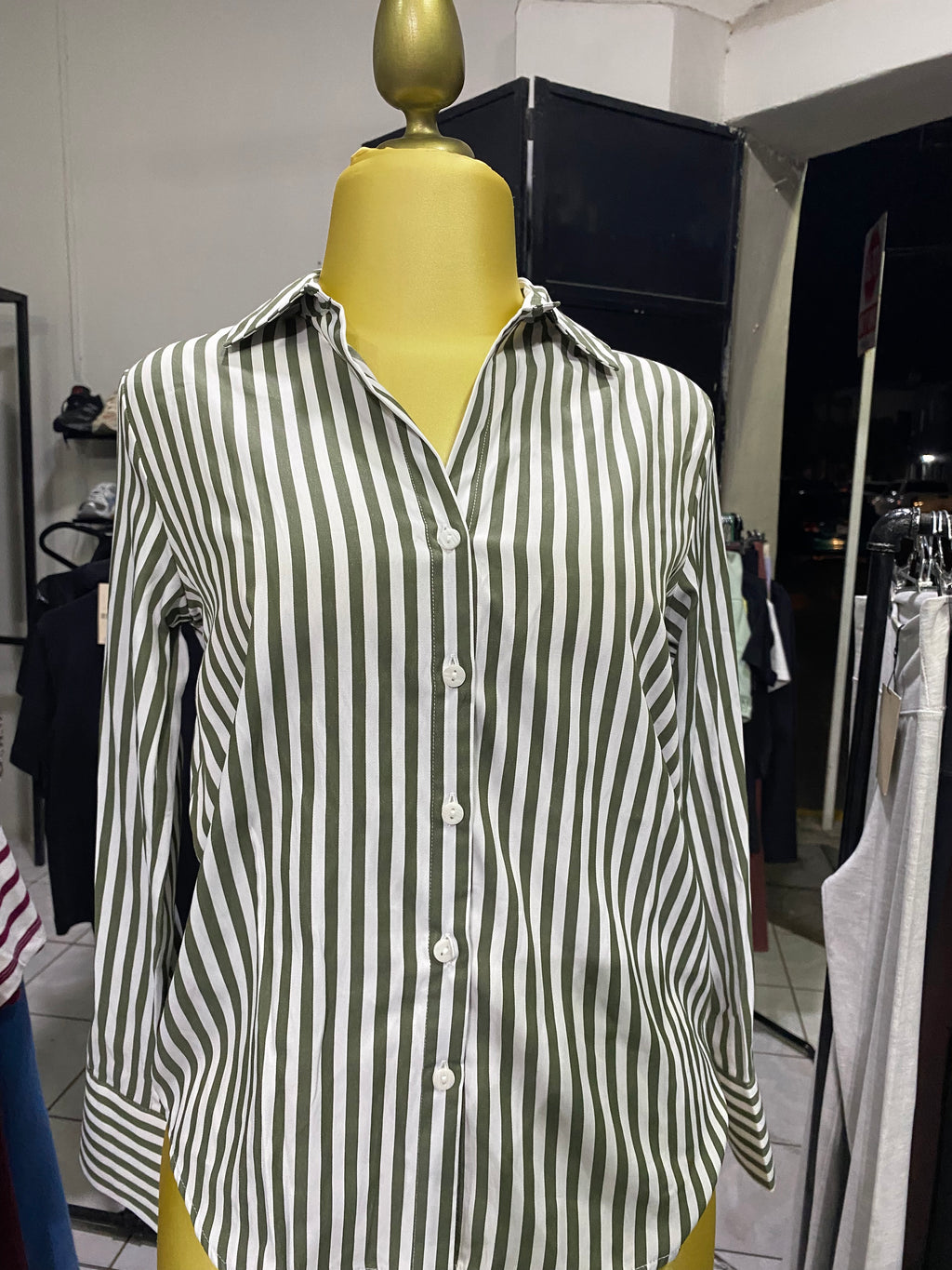 Camisa (STRADIVARIUS)