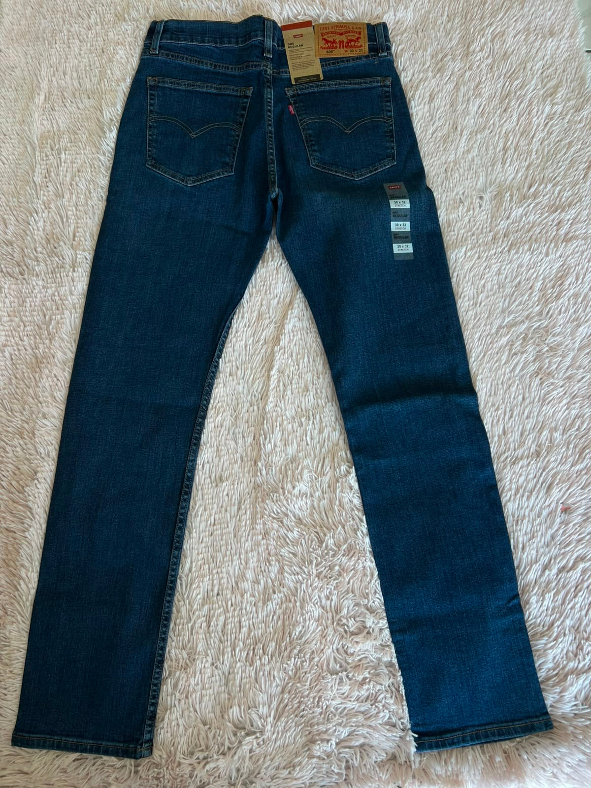 PANTALÓN LEVIS