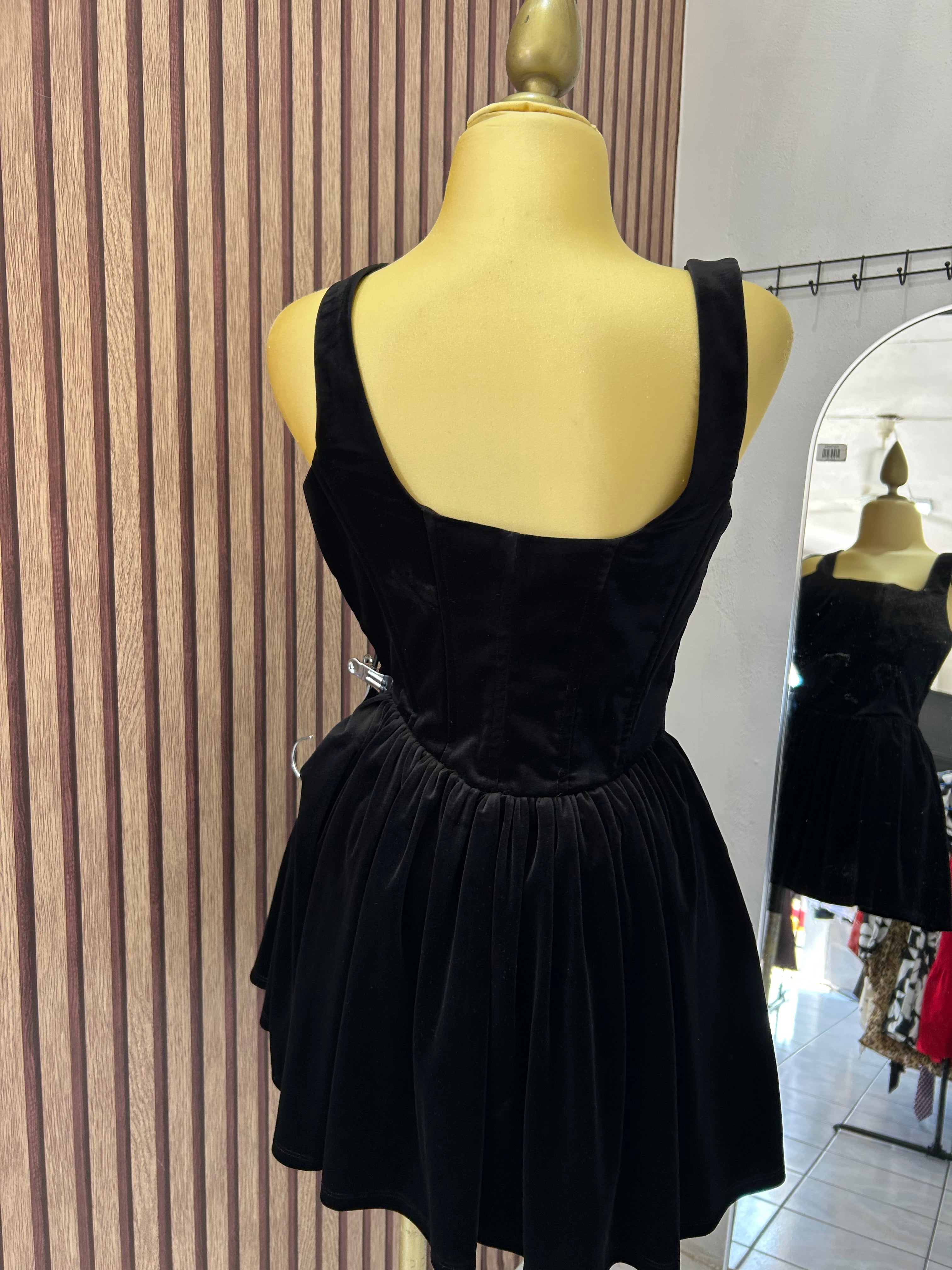 Vestido (ZARA)