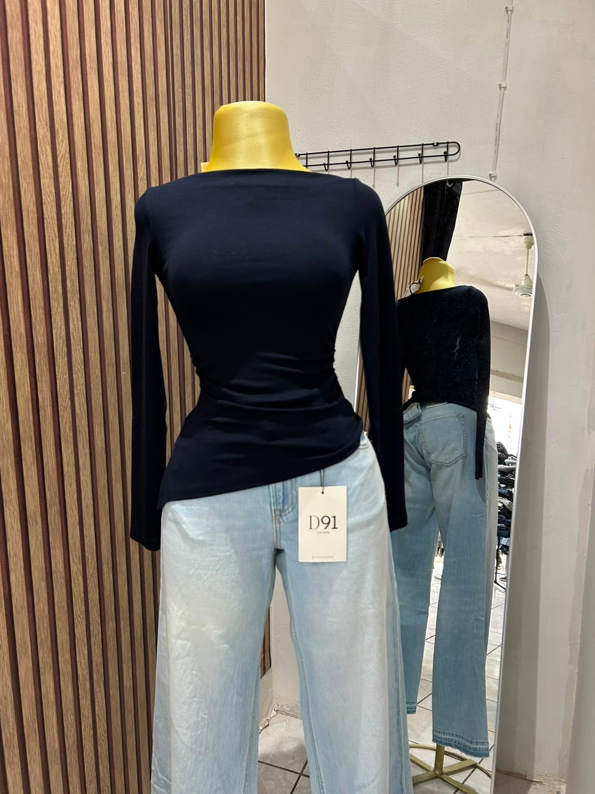 BLUSA MANGA LARGA BERSHKA
