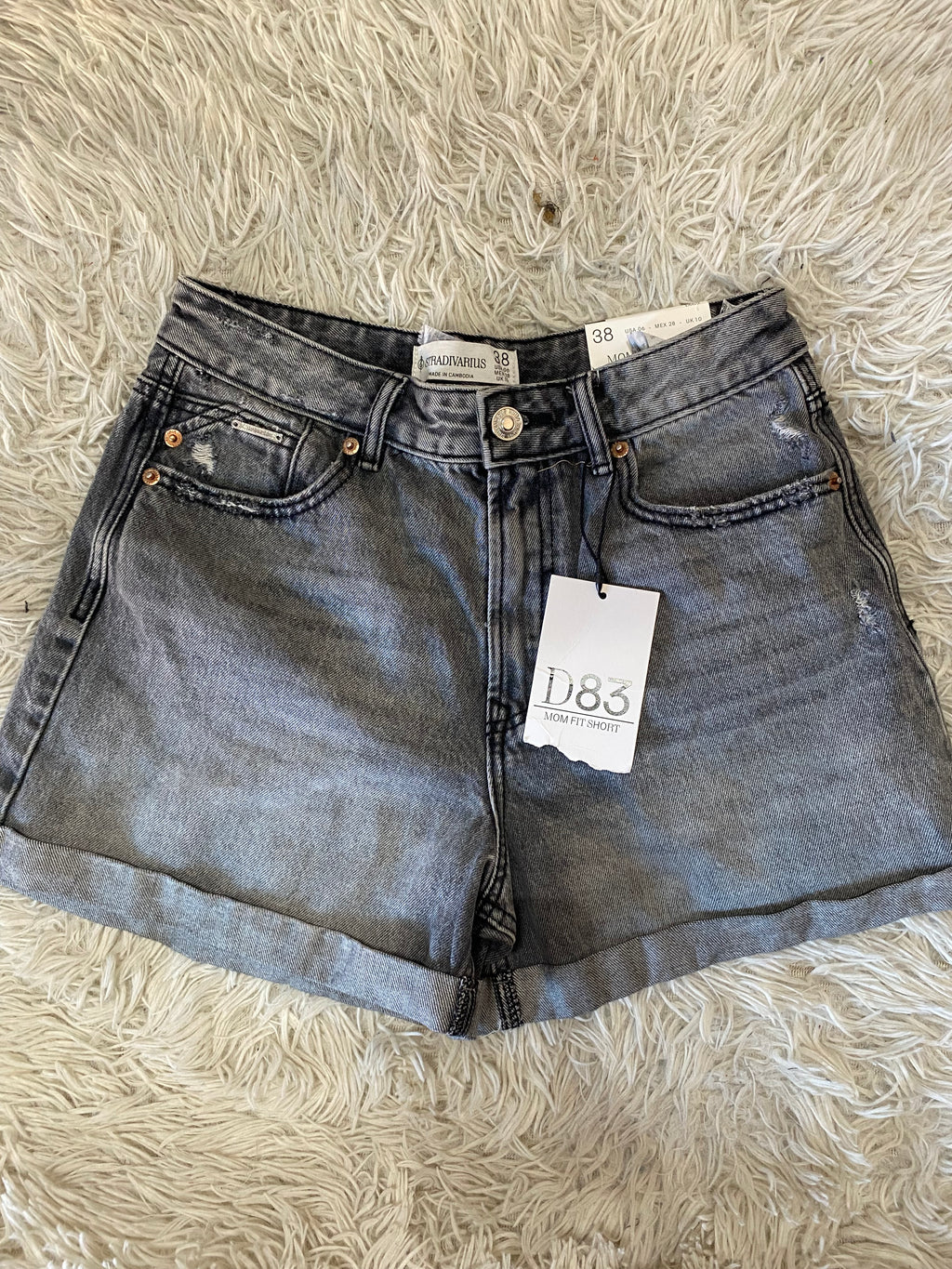 Shorts (STRADIVARIUS)