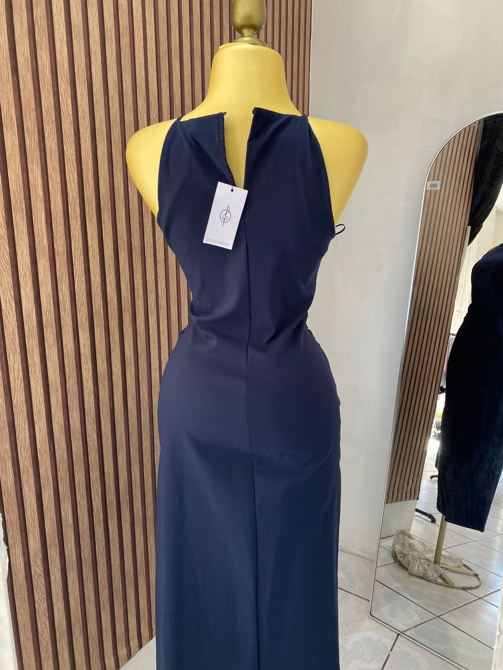 Vestido (STRADIVARIUS)