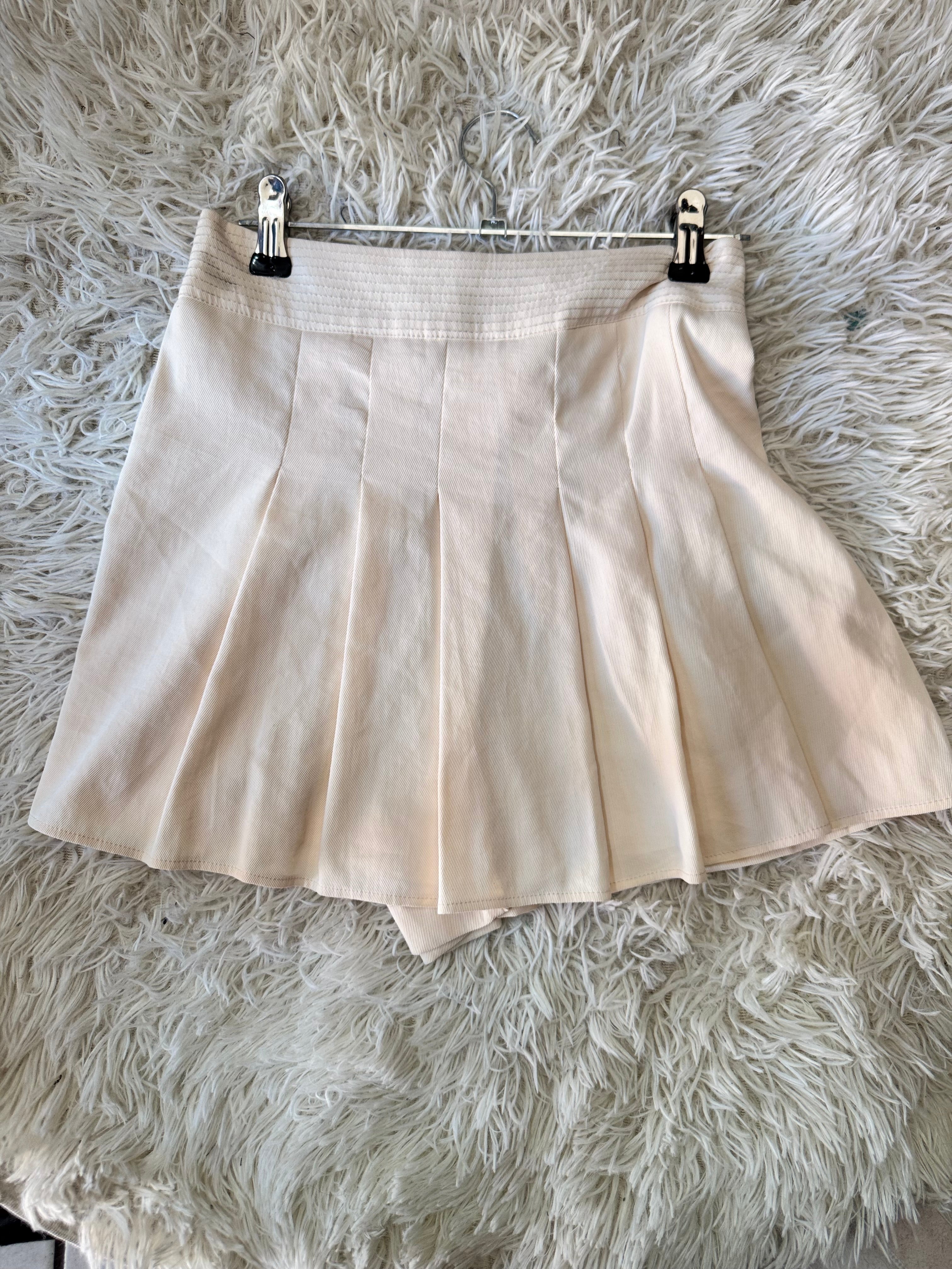Short Falda