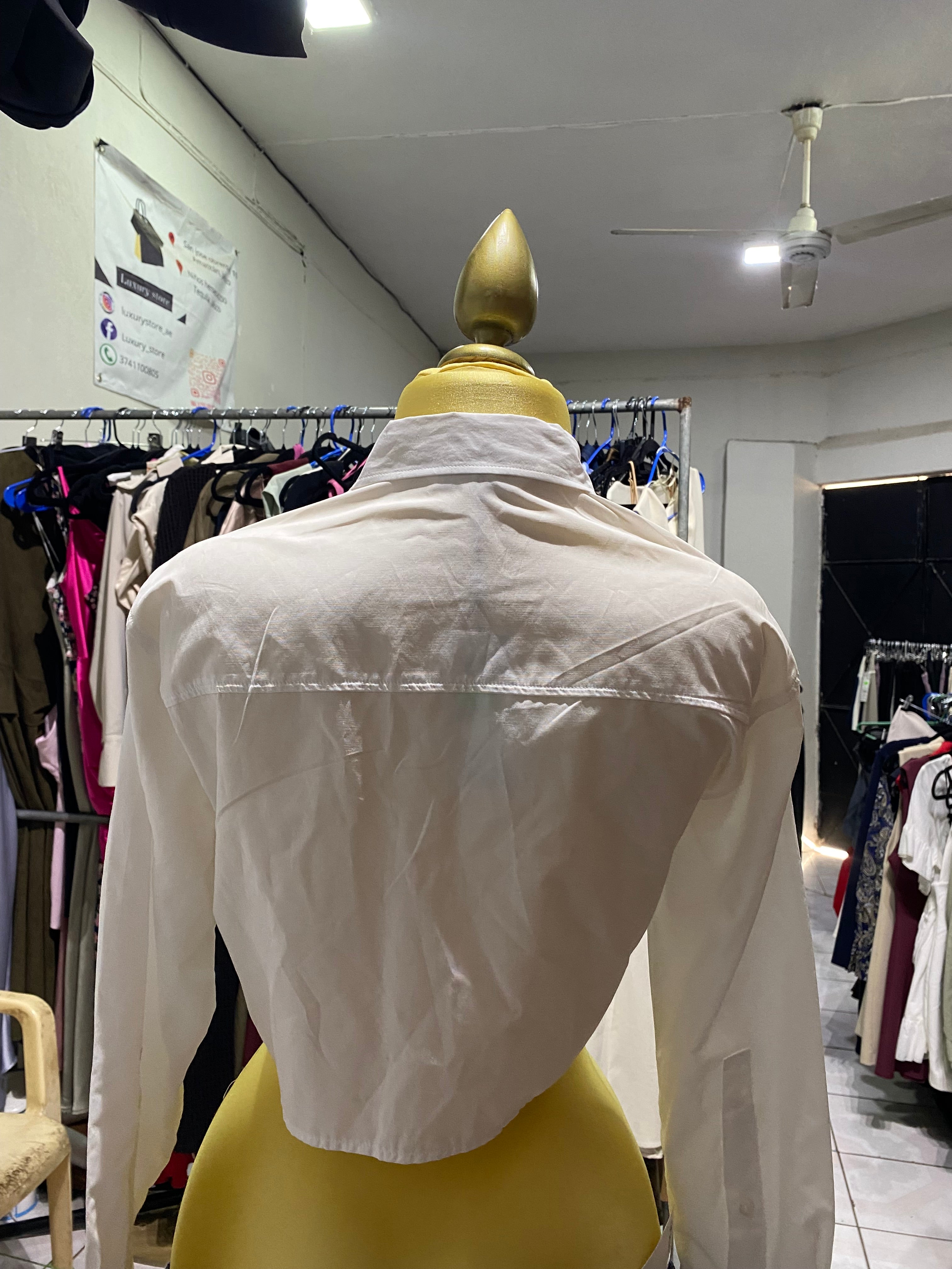 Blusa (STRADIVARIUS)