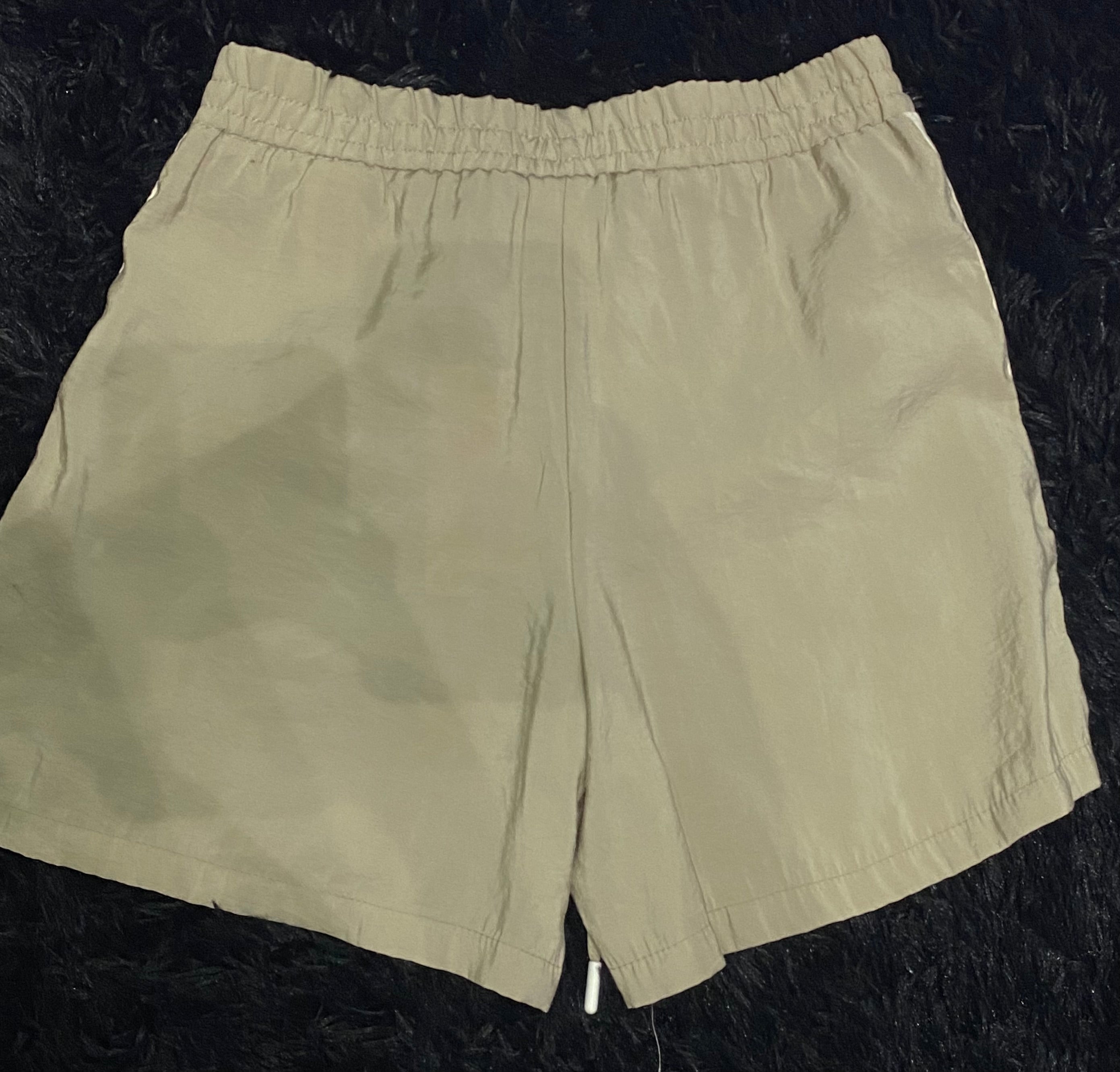 Shorts (ZARA)