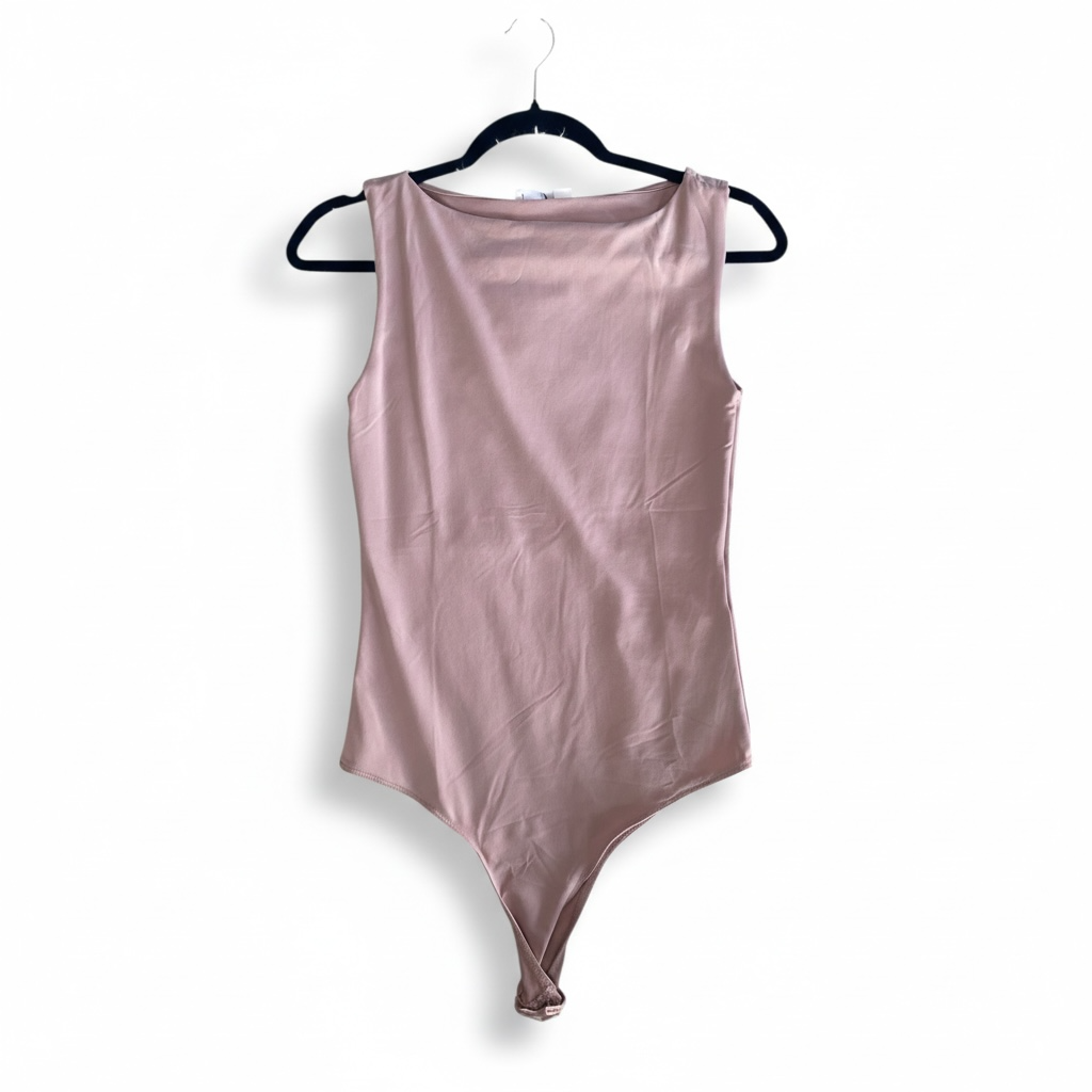 Body (STRADIVARIUS)
