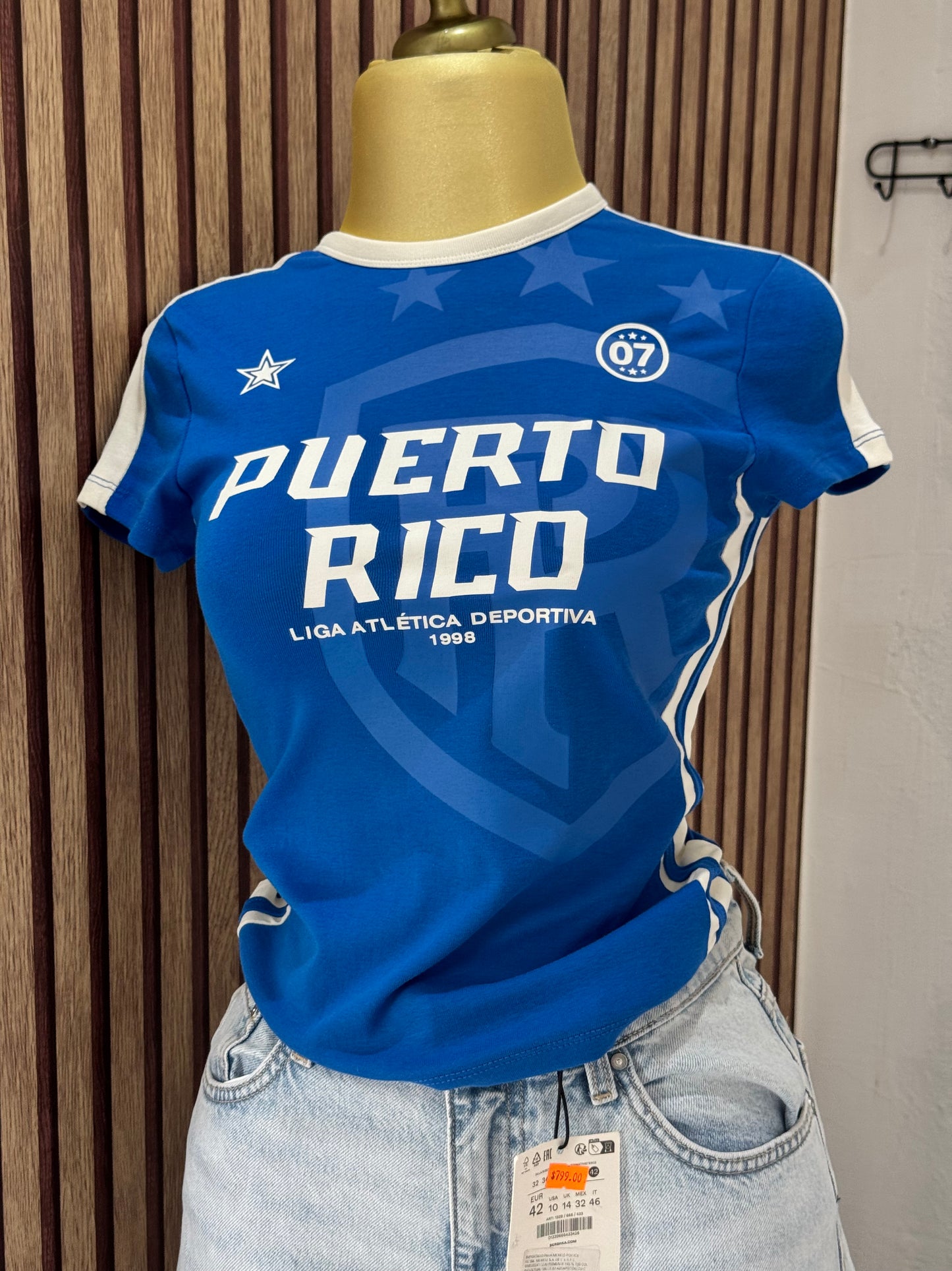 Blusa básica (BERSHKA)