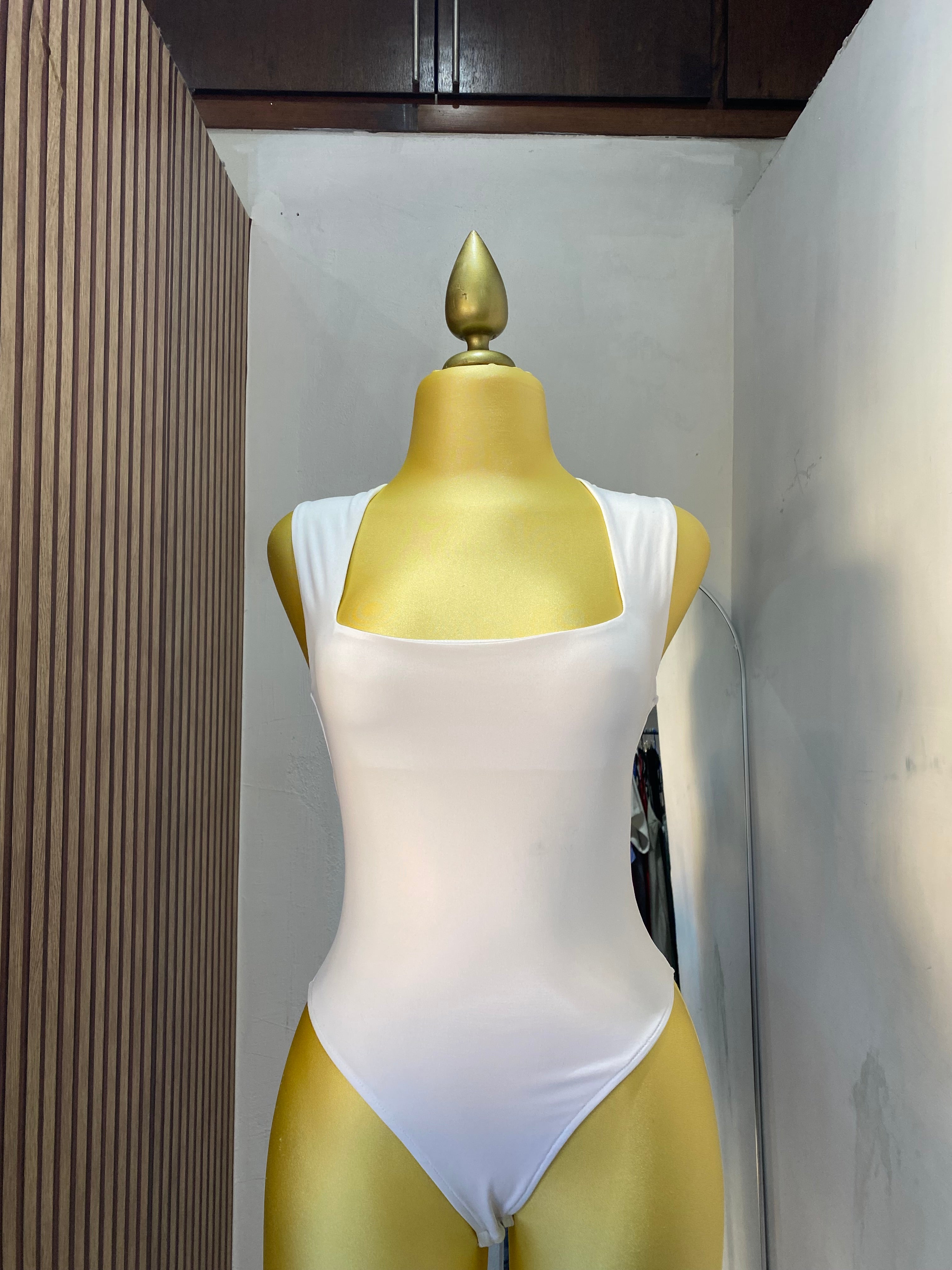 Body (ZARA)