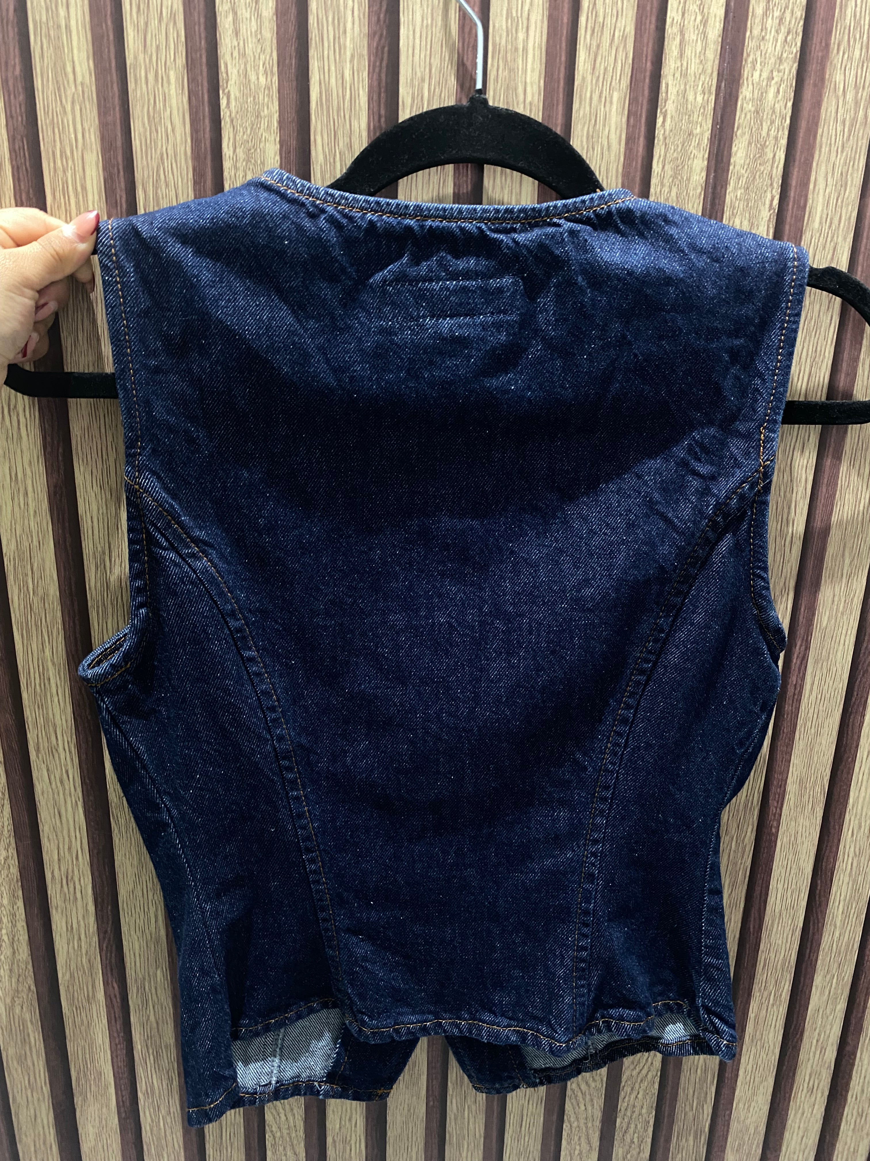 Chaleco (ZARA)