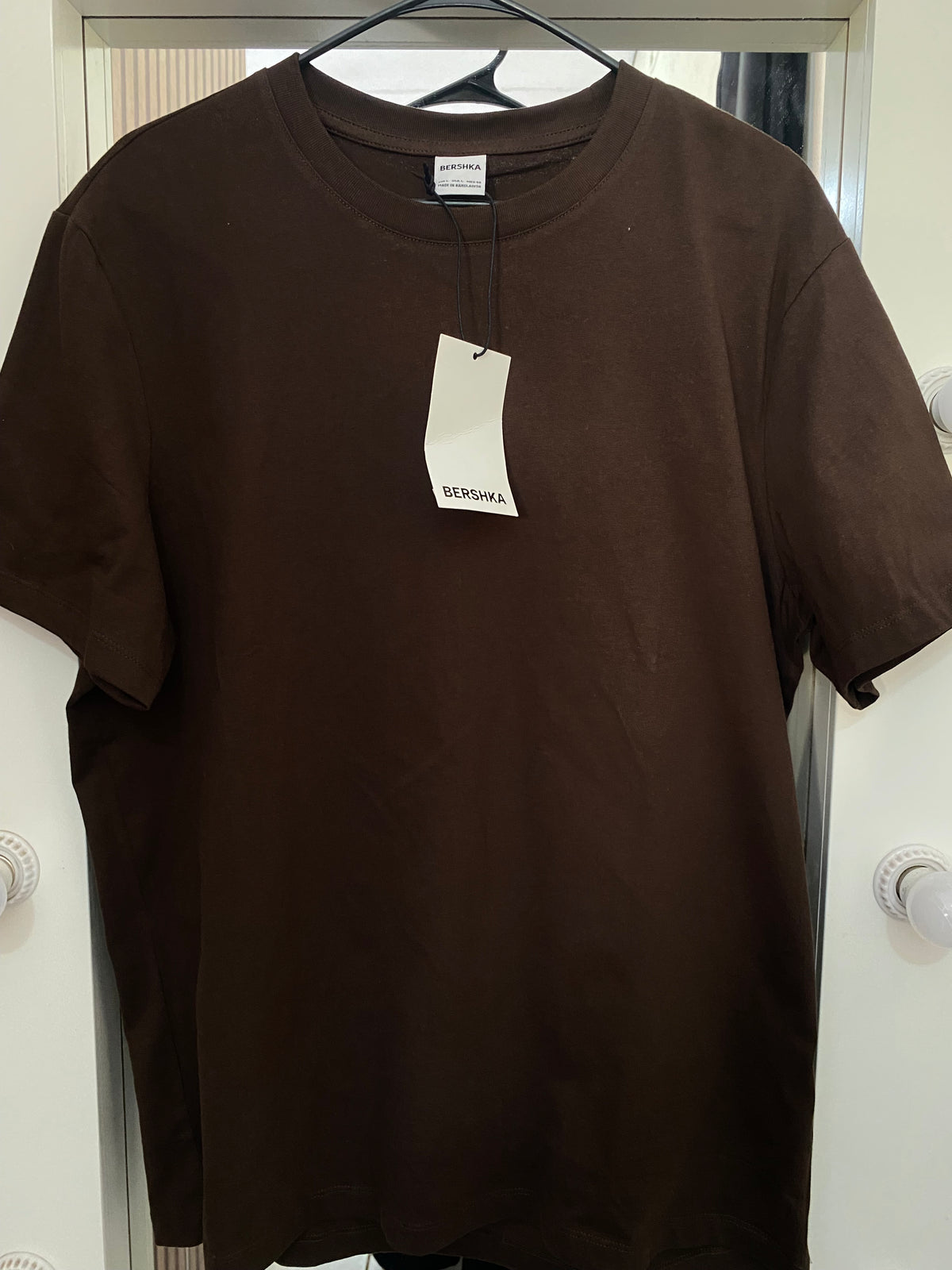 Playera (BERSHKA)
