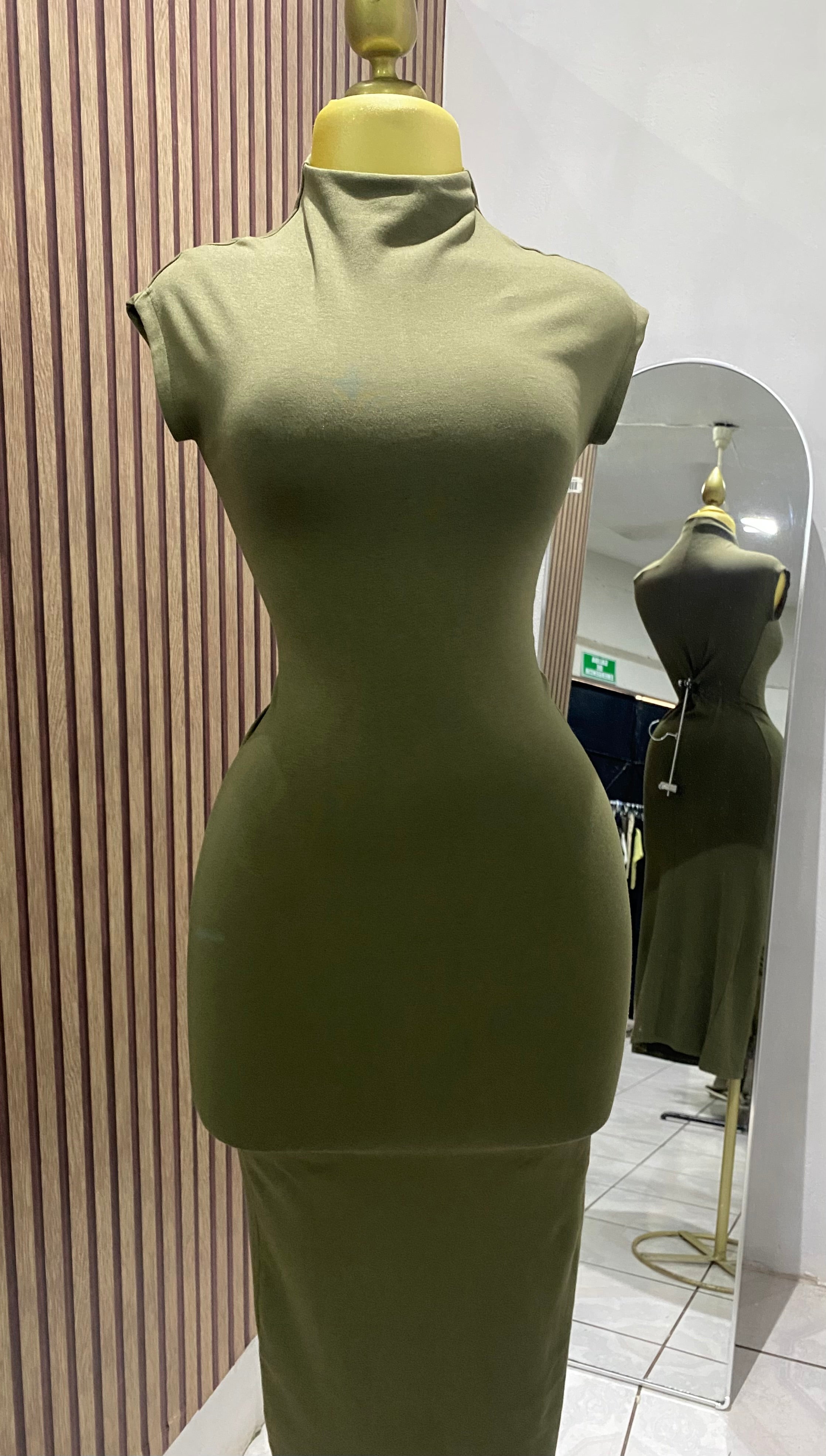 Vestido (PULLBEAR)