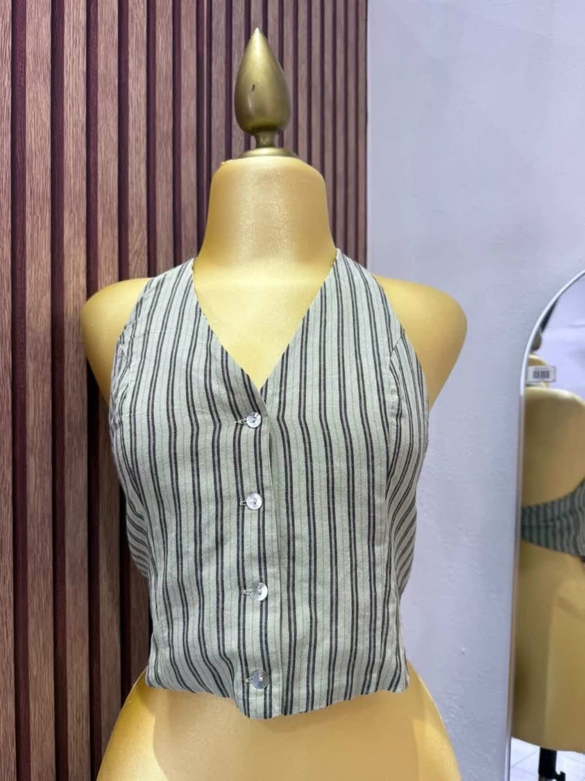 Blusa halter (PULLBEAR)