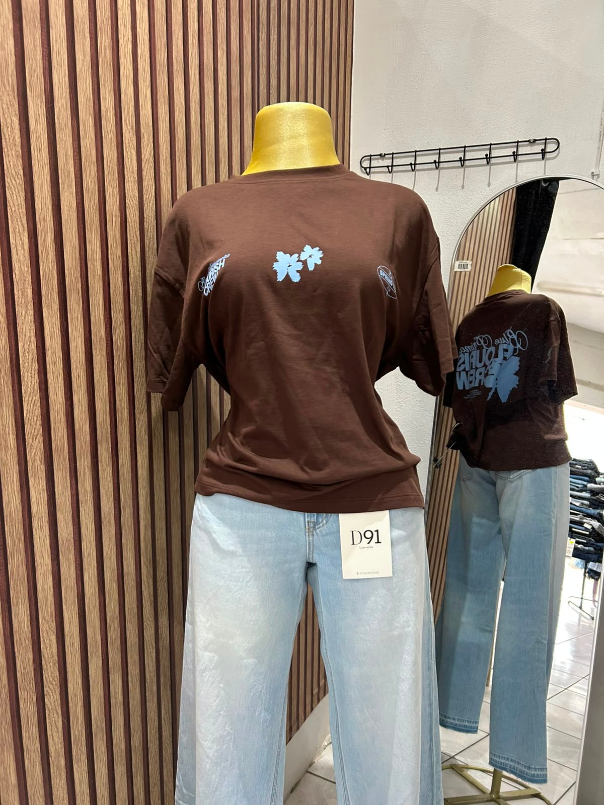 BLUSA BÁSICA BERSHKA