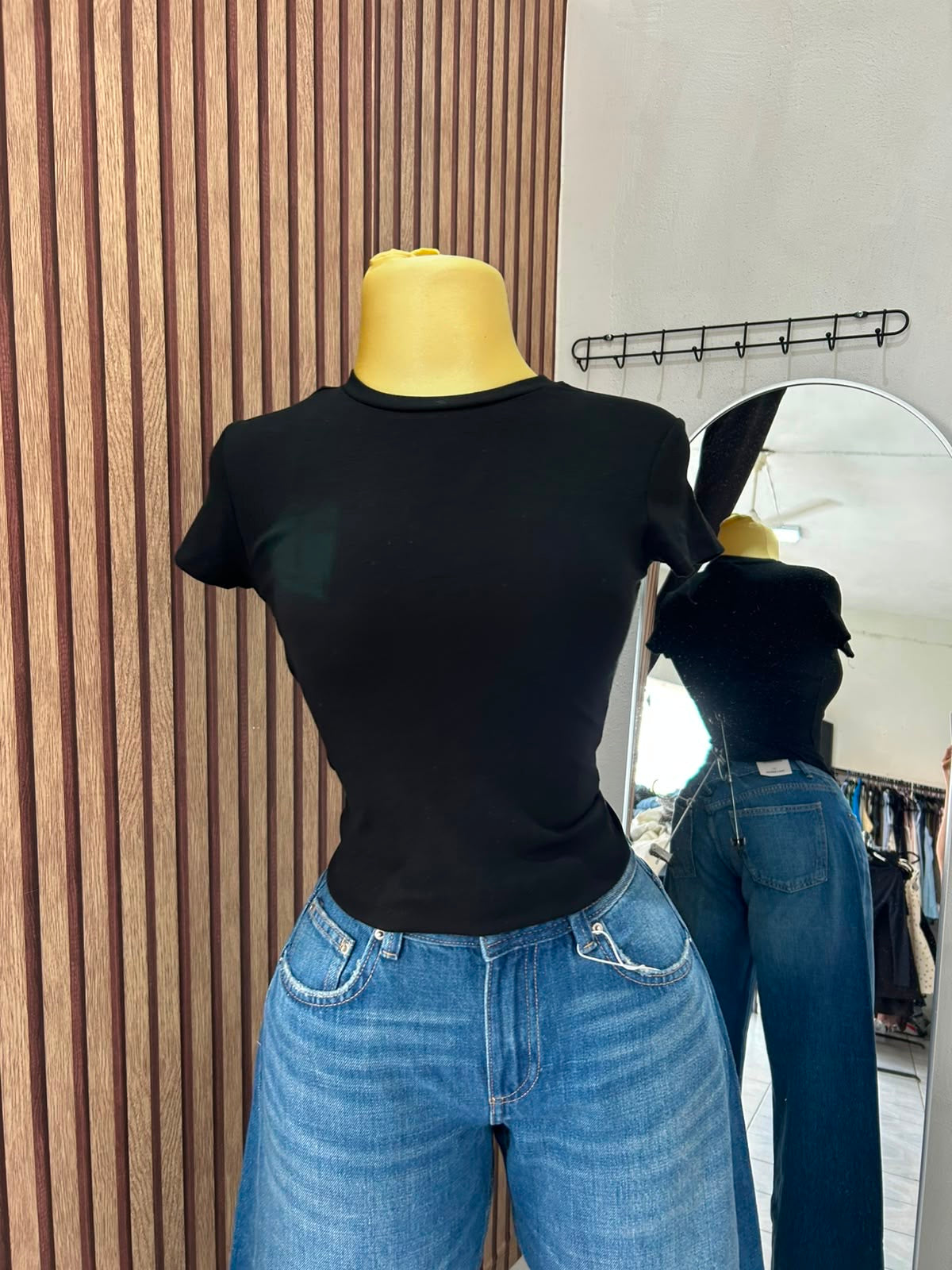 BLUSA BASIC BERSHKA