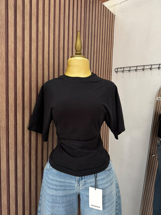 Blusa negra Stradivarius