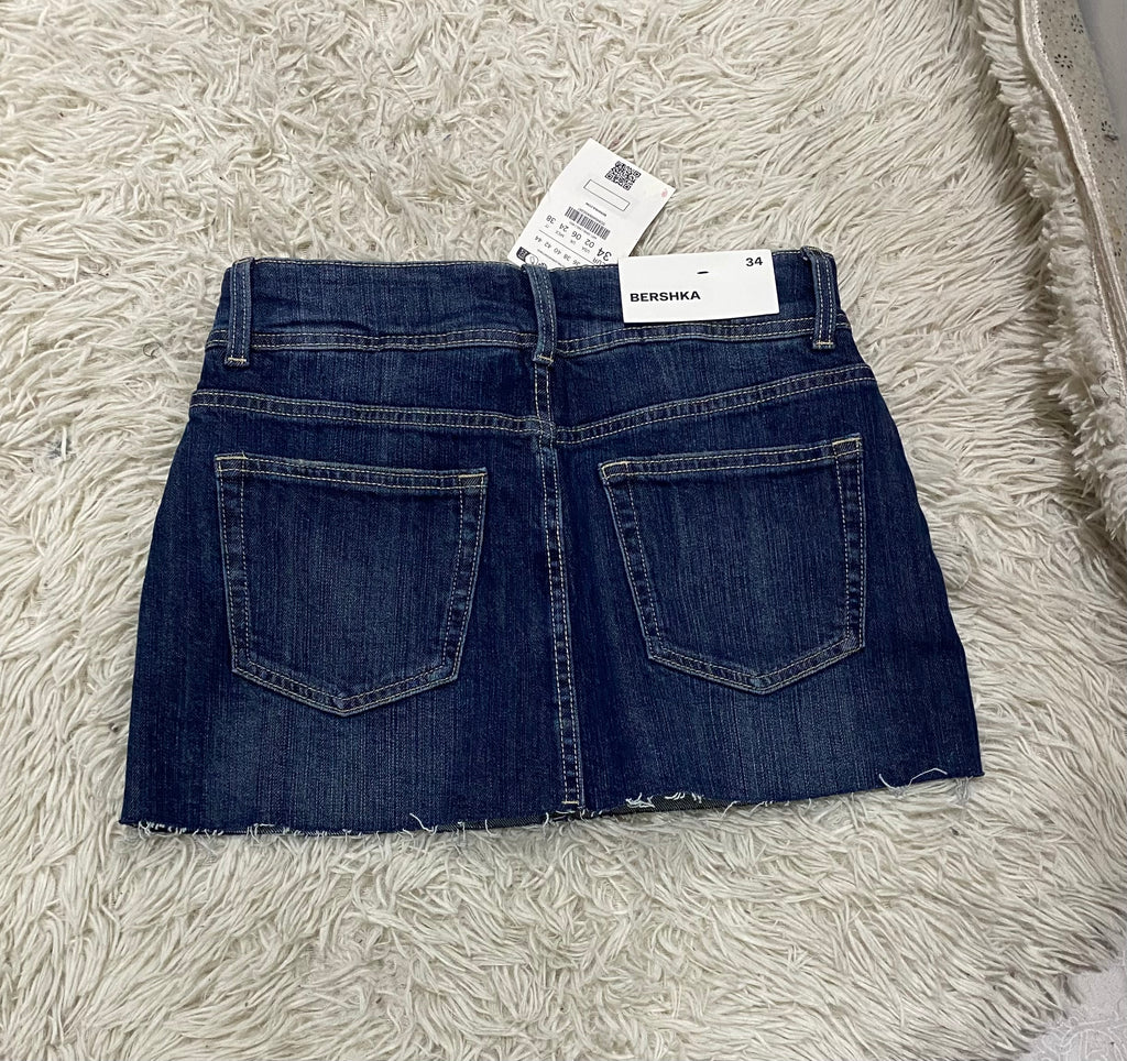 Falda (BERSHKA)