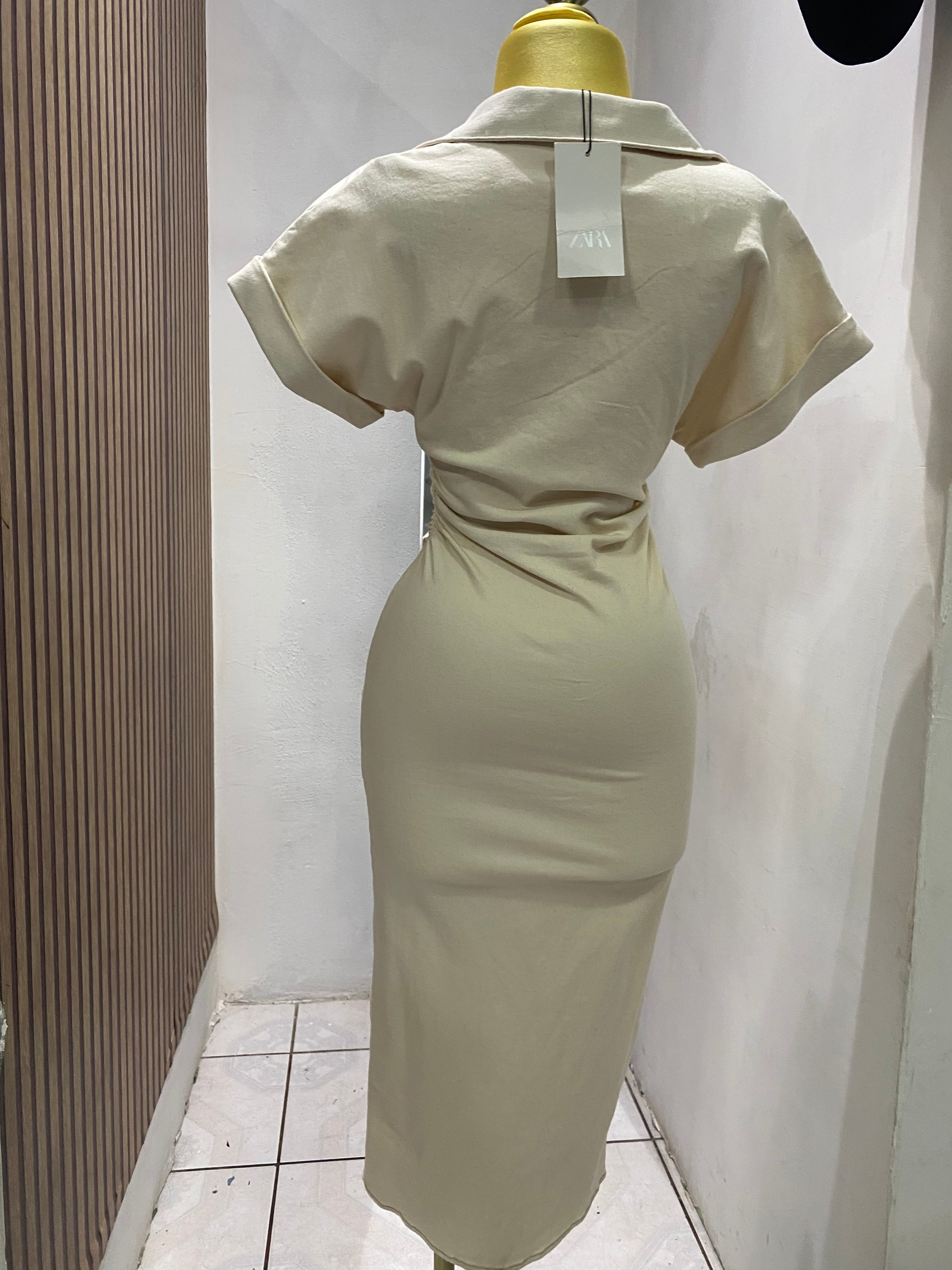 Vestido (ZARA)