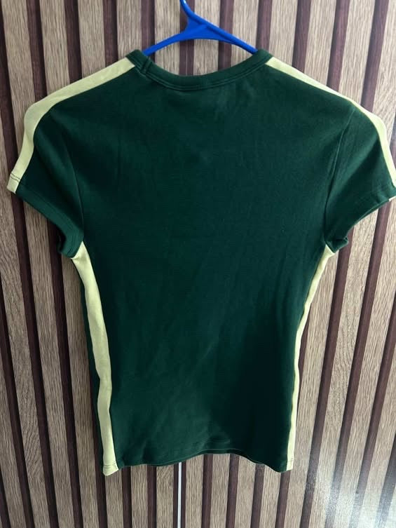 Blusa básica (BERSHKA)