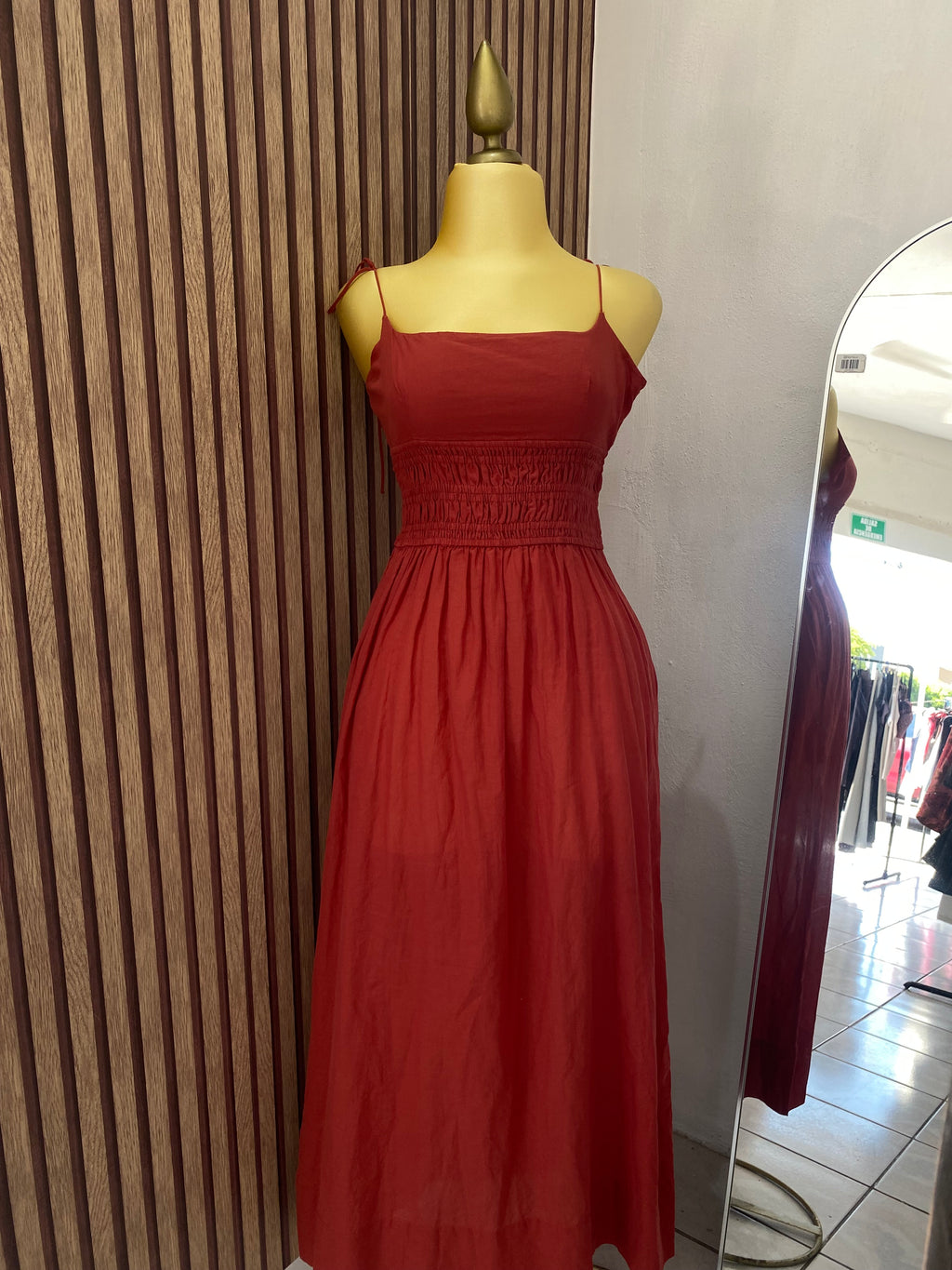 Vestido (ZARA)
