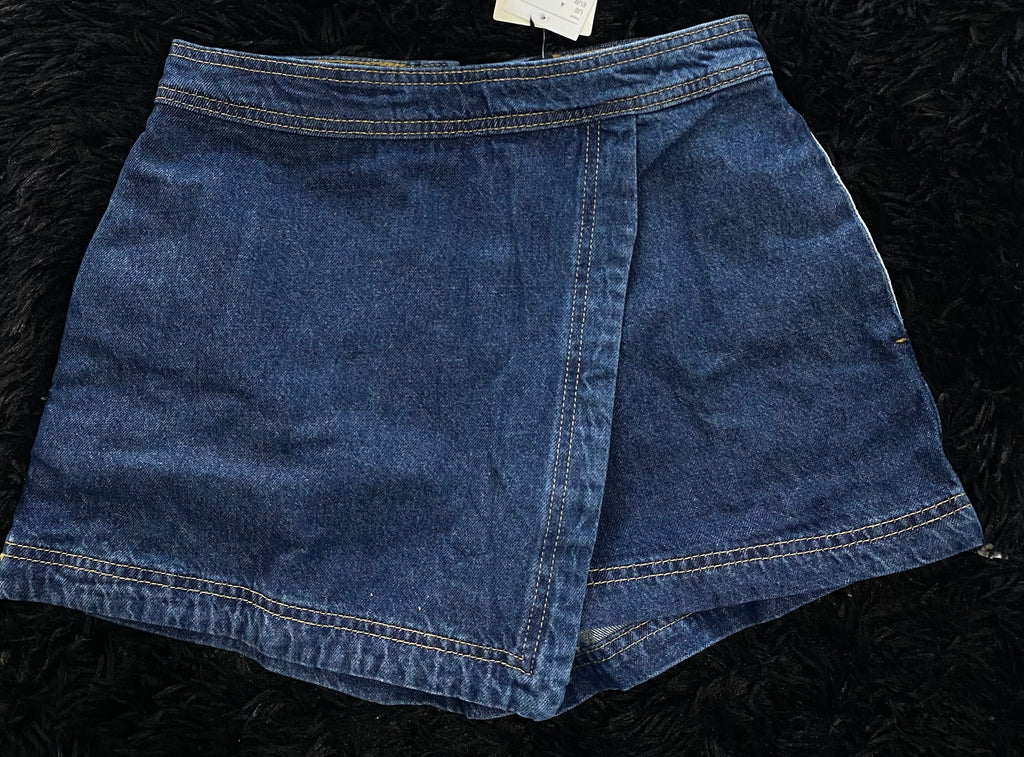 Short (HYM)