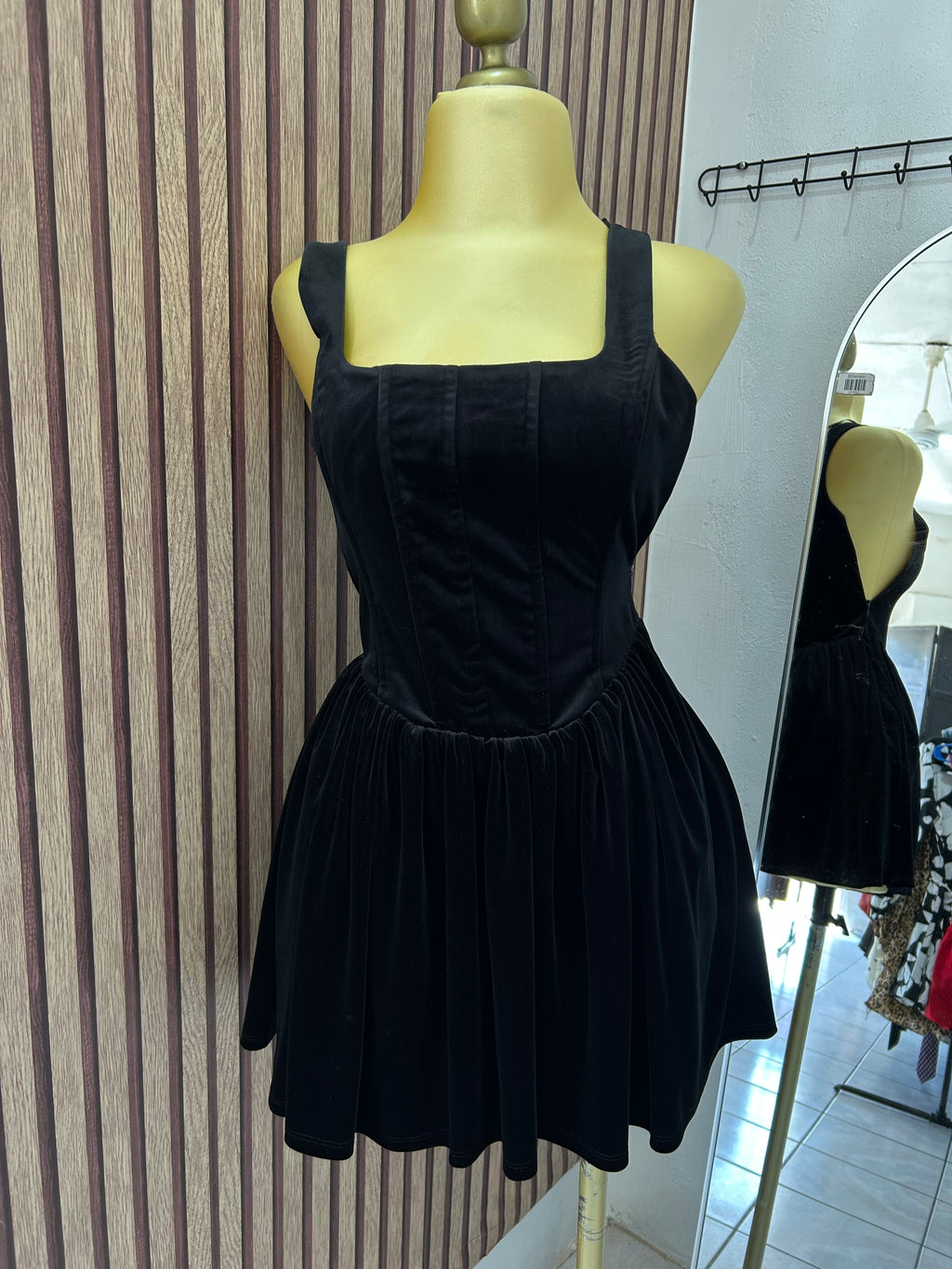 Vestido (ZARA)