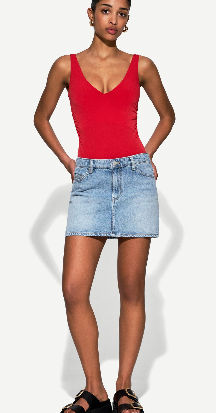 Falda (BERSHKA)