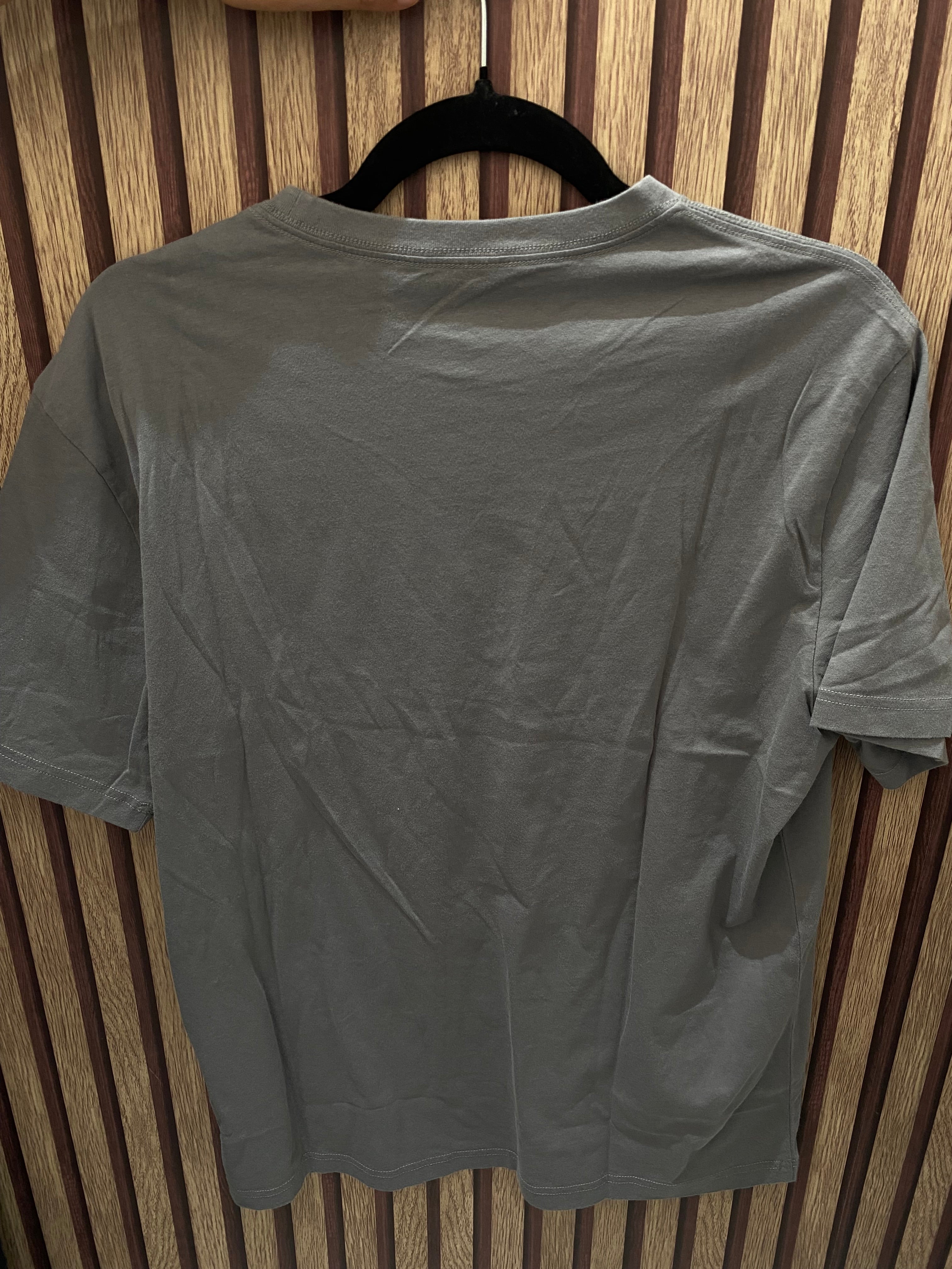 Playera (AE)