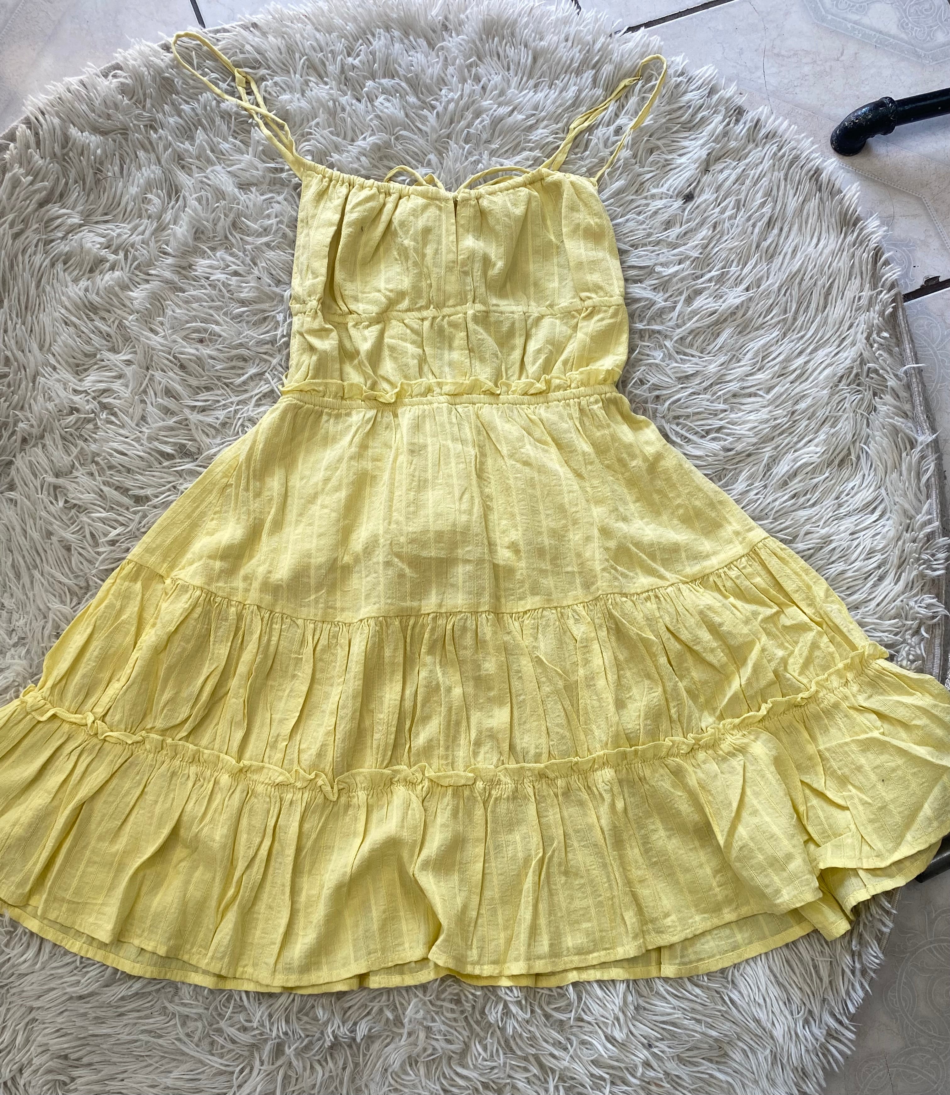 Vestido (BERSHKA)