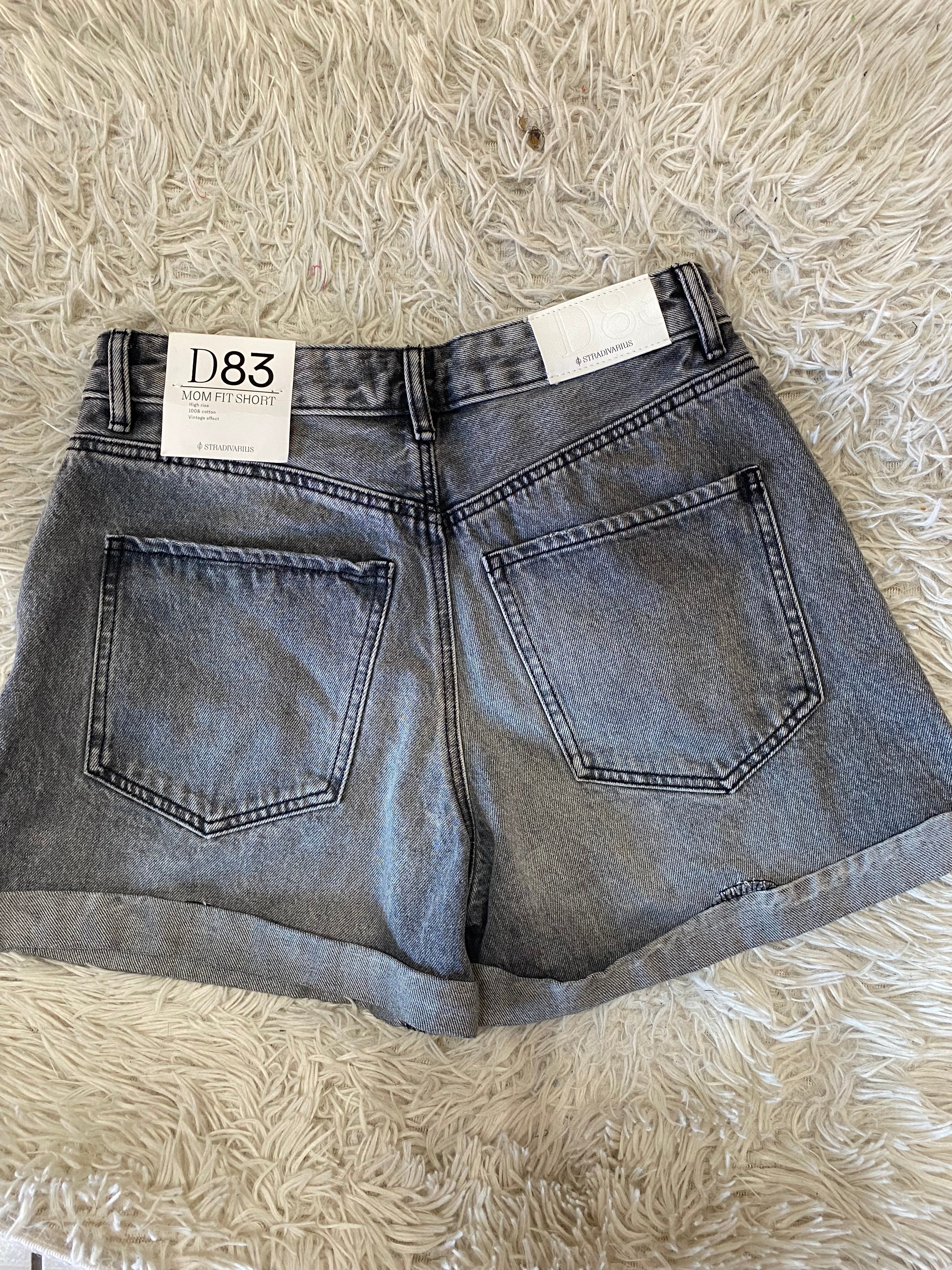 Shorts (STRADIVARIUS)