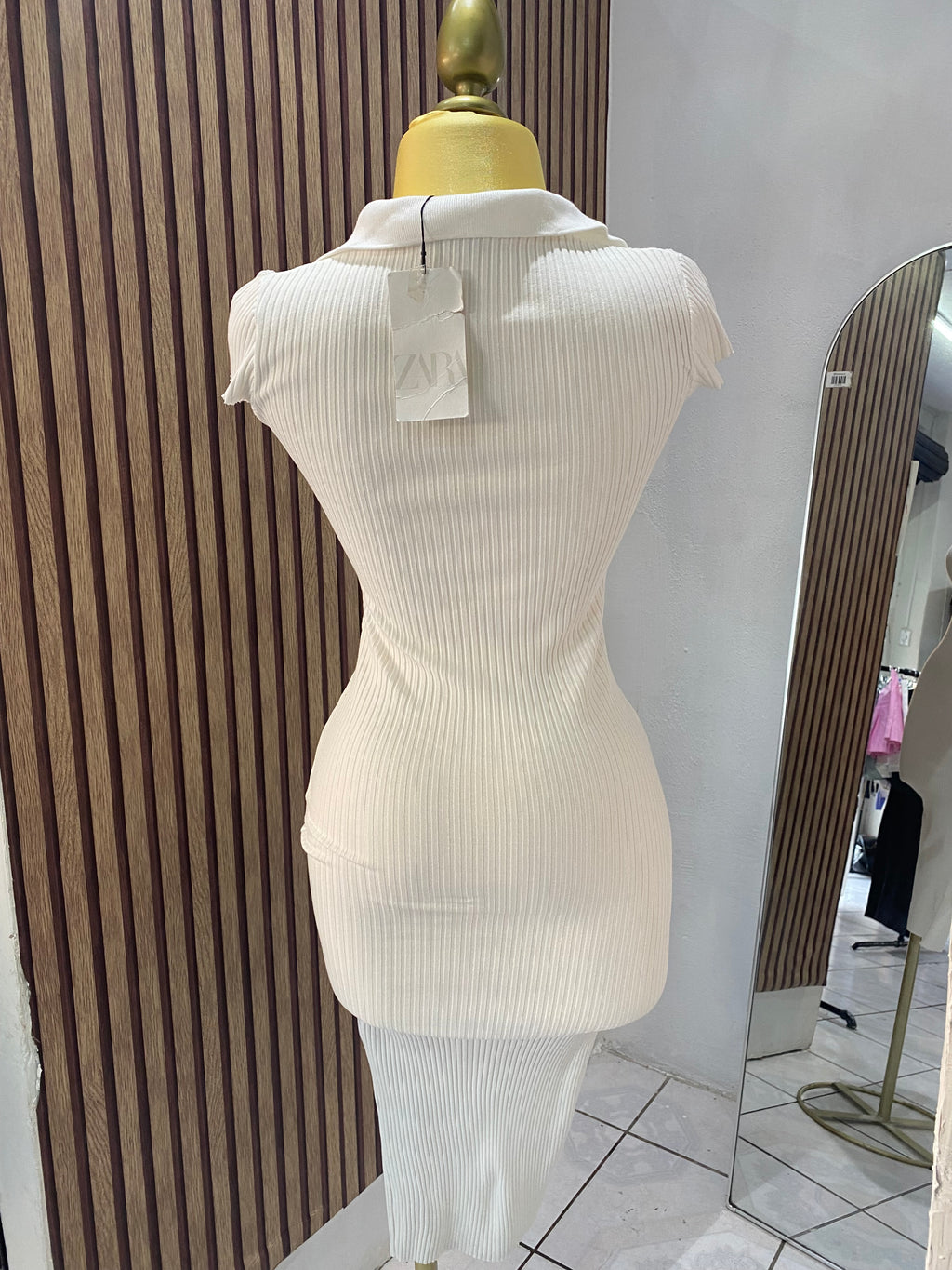 Vestido (ZARA)