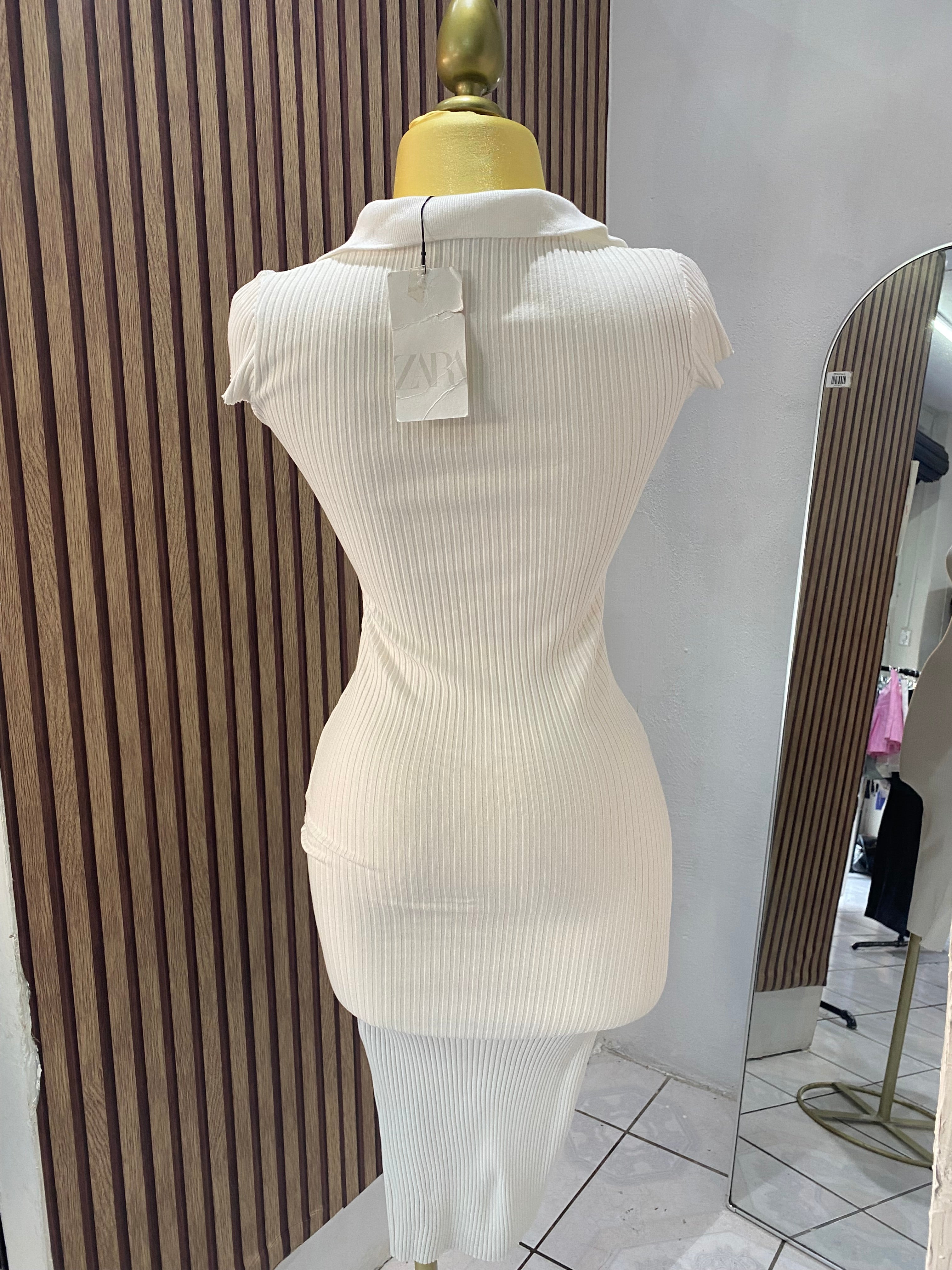 Vestido (ZARA)