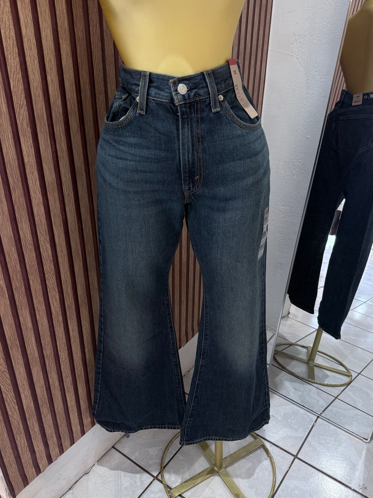 JEANS LEVIS CINCH FLARE