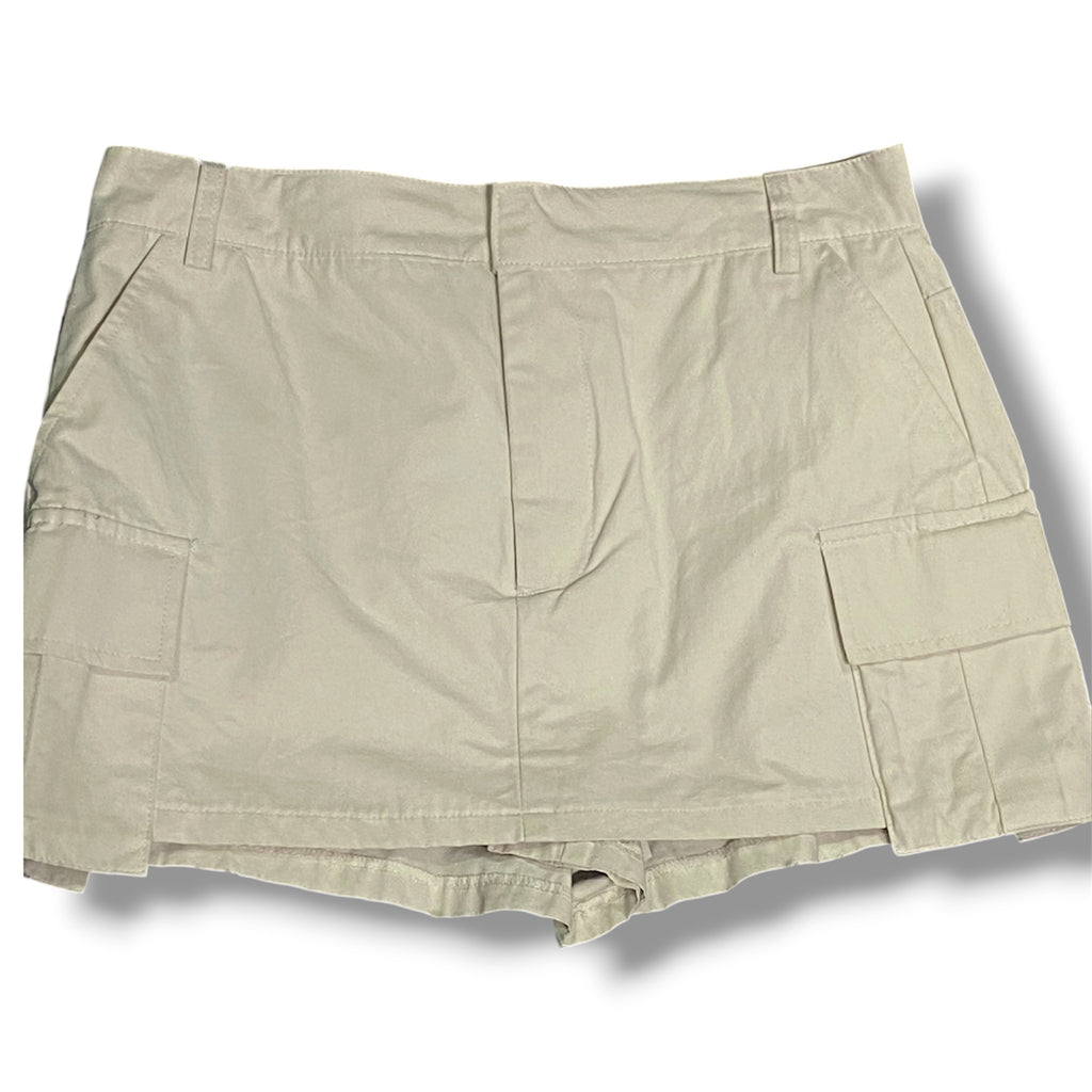 Falda short (ZARA)