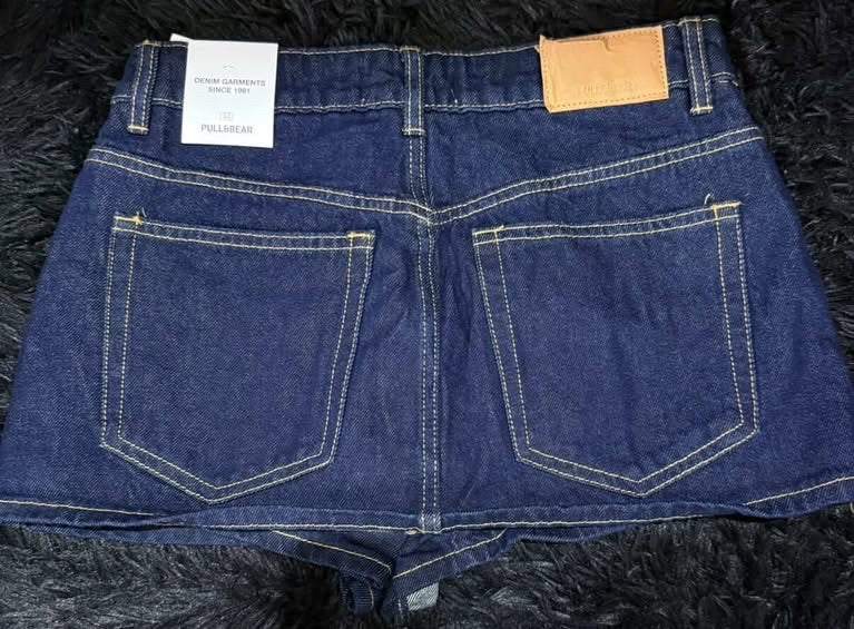 Falda (PULL&BEAR)