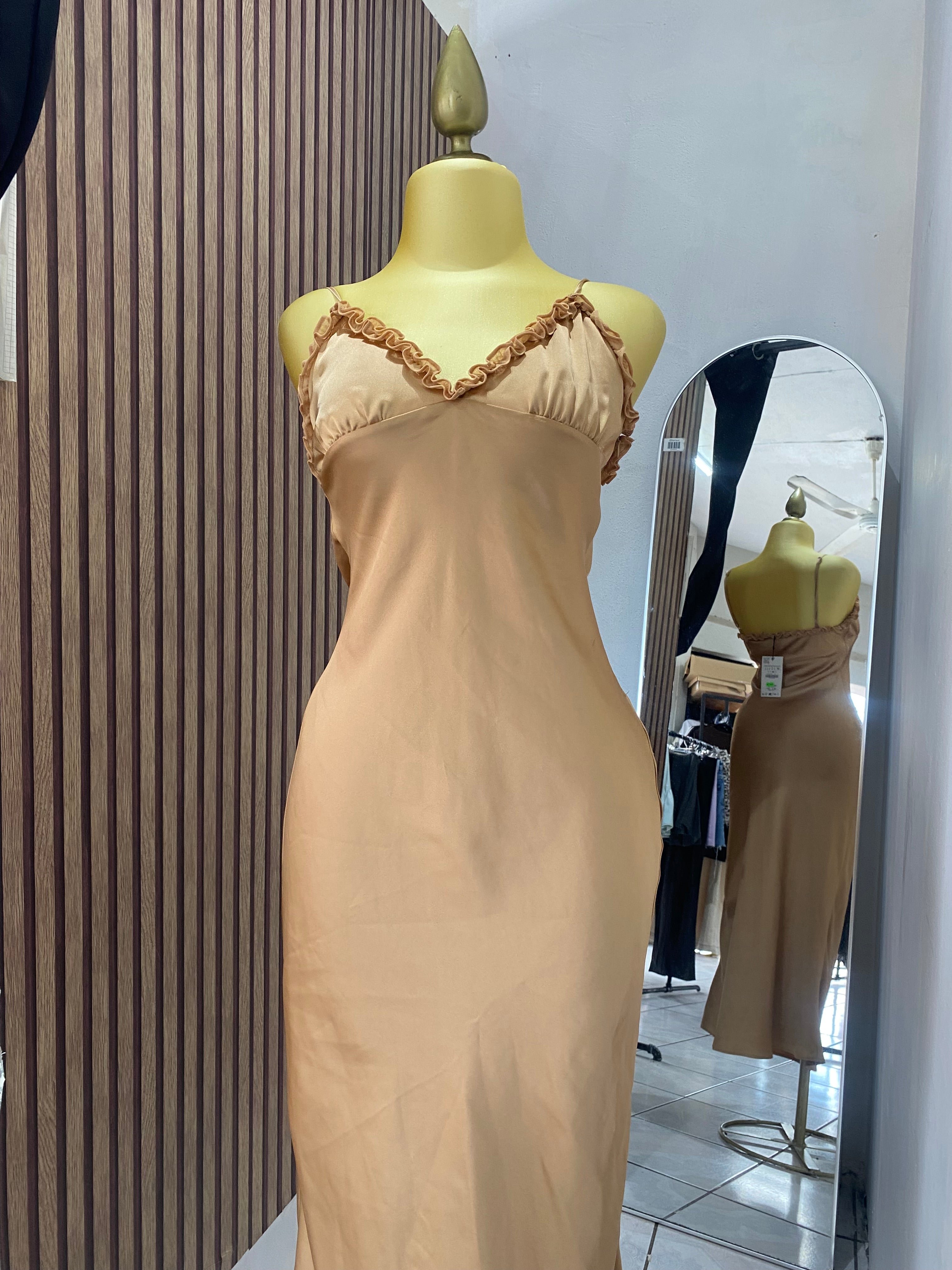 Vestido (ZARA)