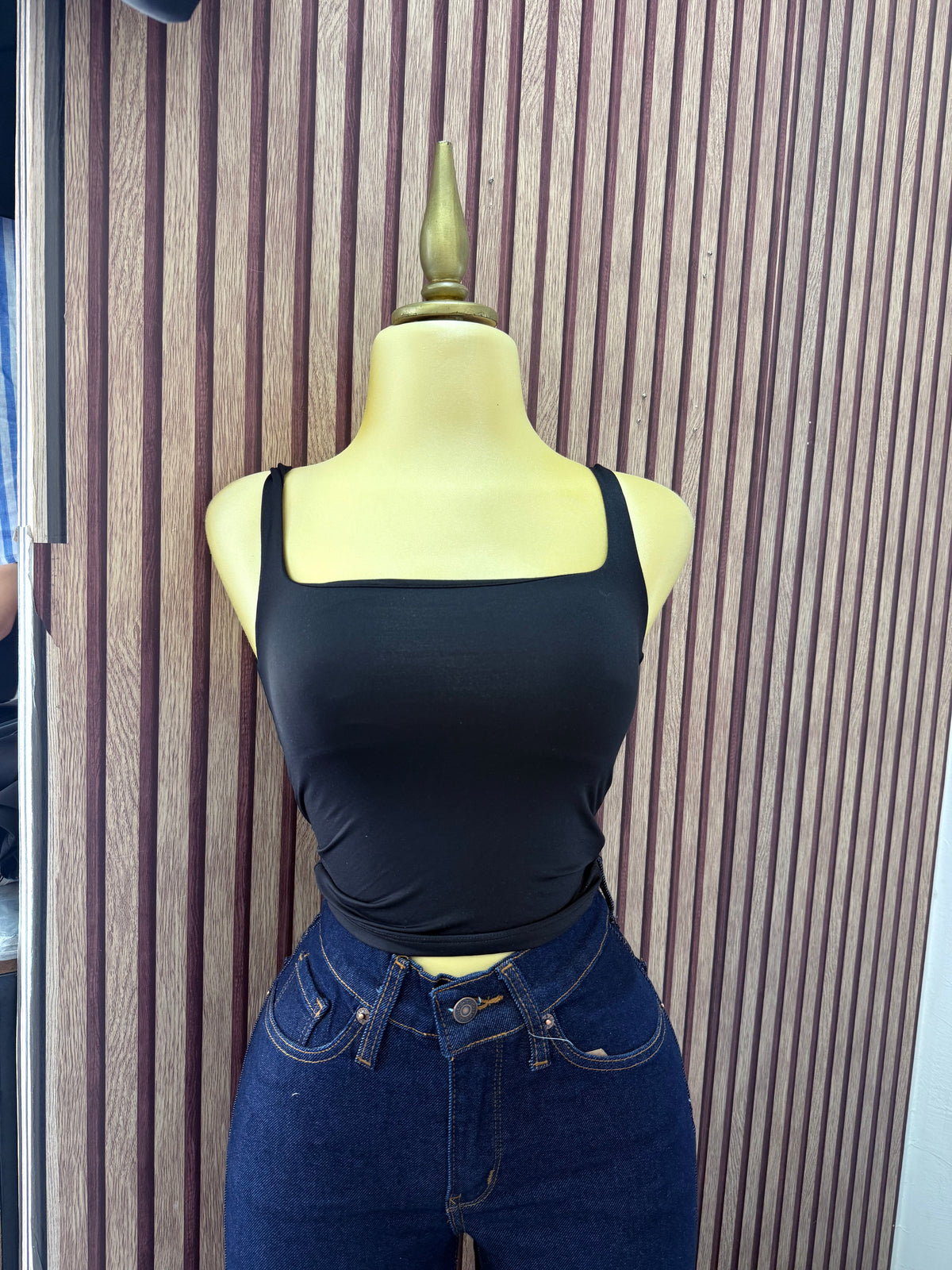 Top BERSHKA