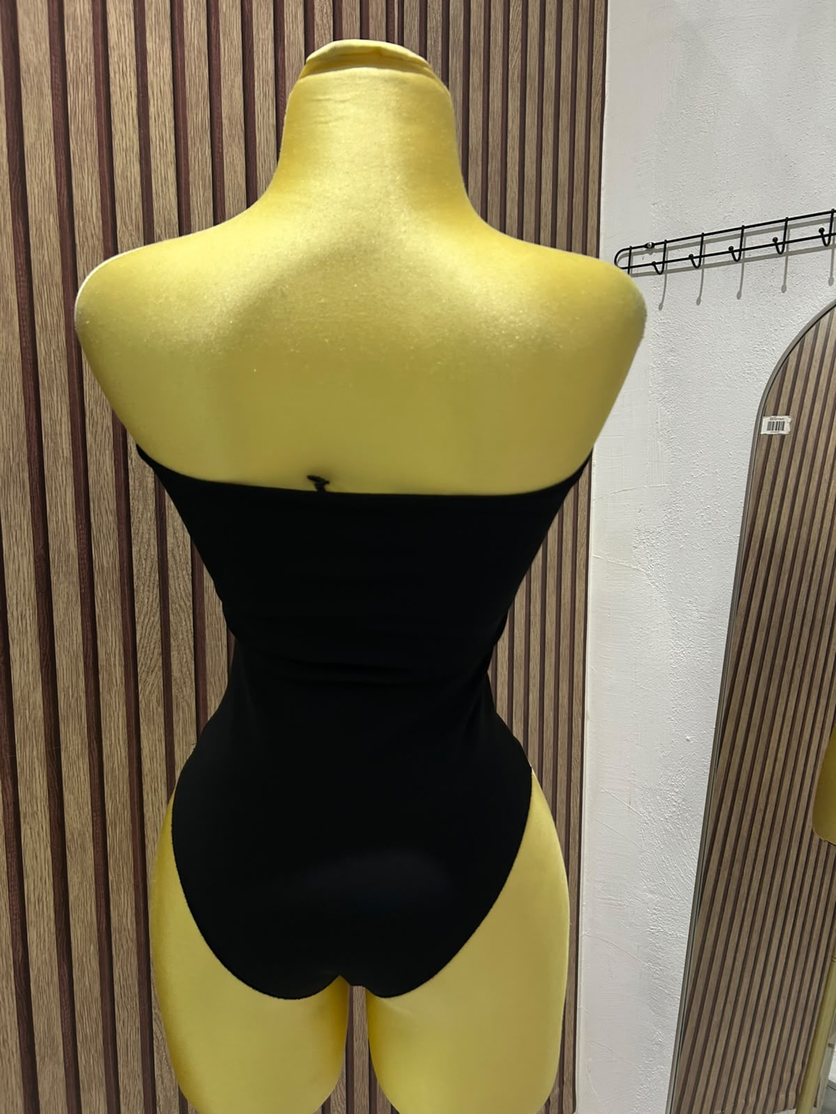 BODY STRAPLE ZARA