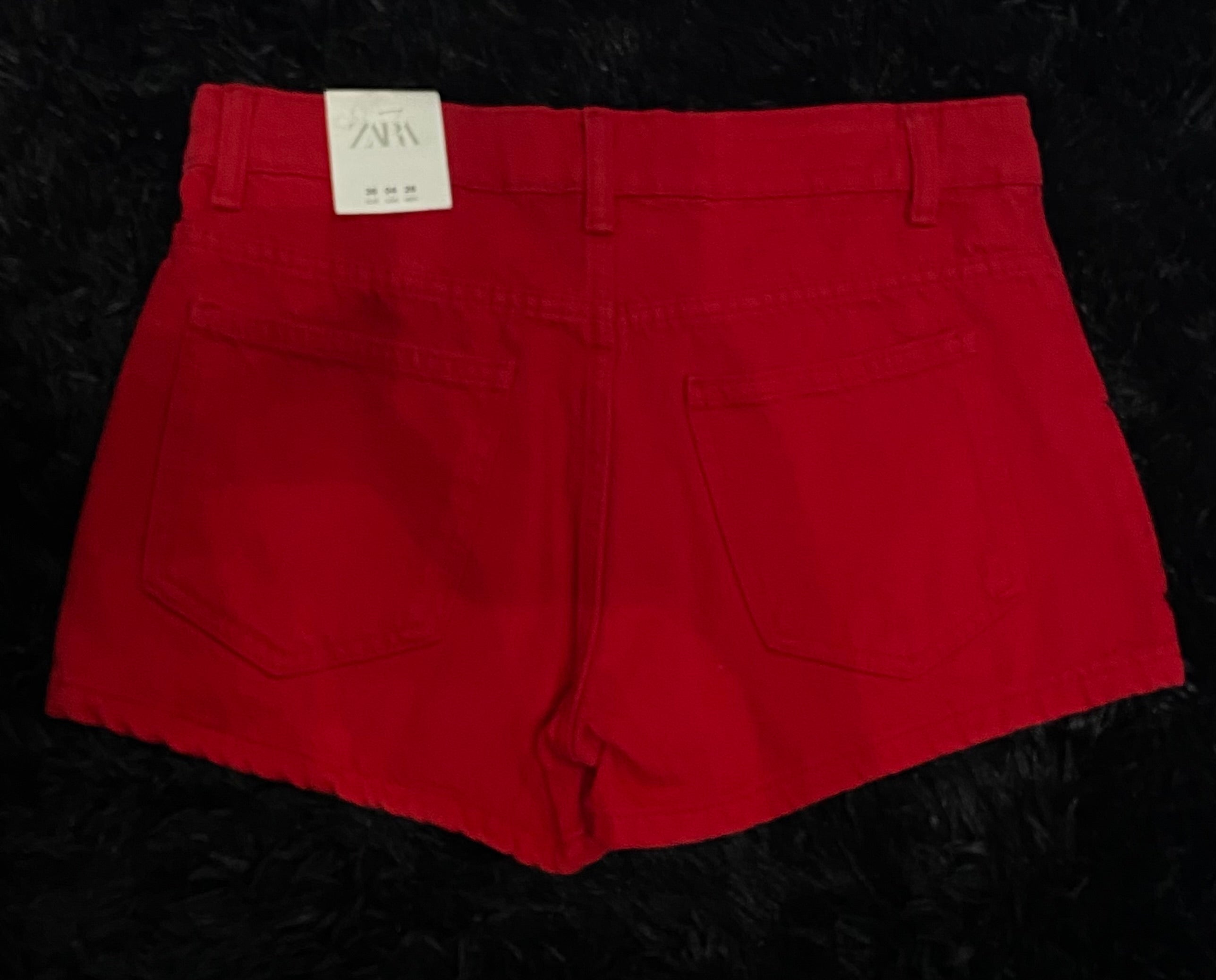 Shorts (ZARA)