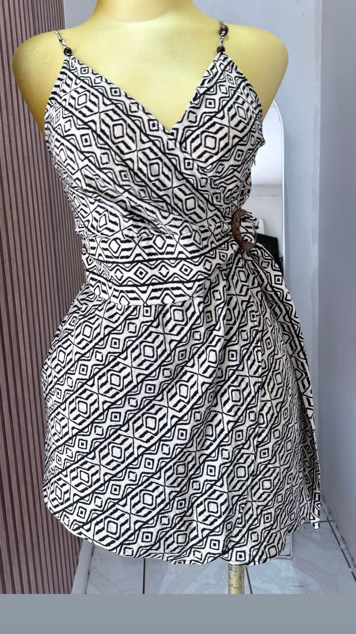 Vestido (ZARA)
