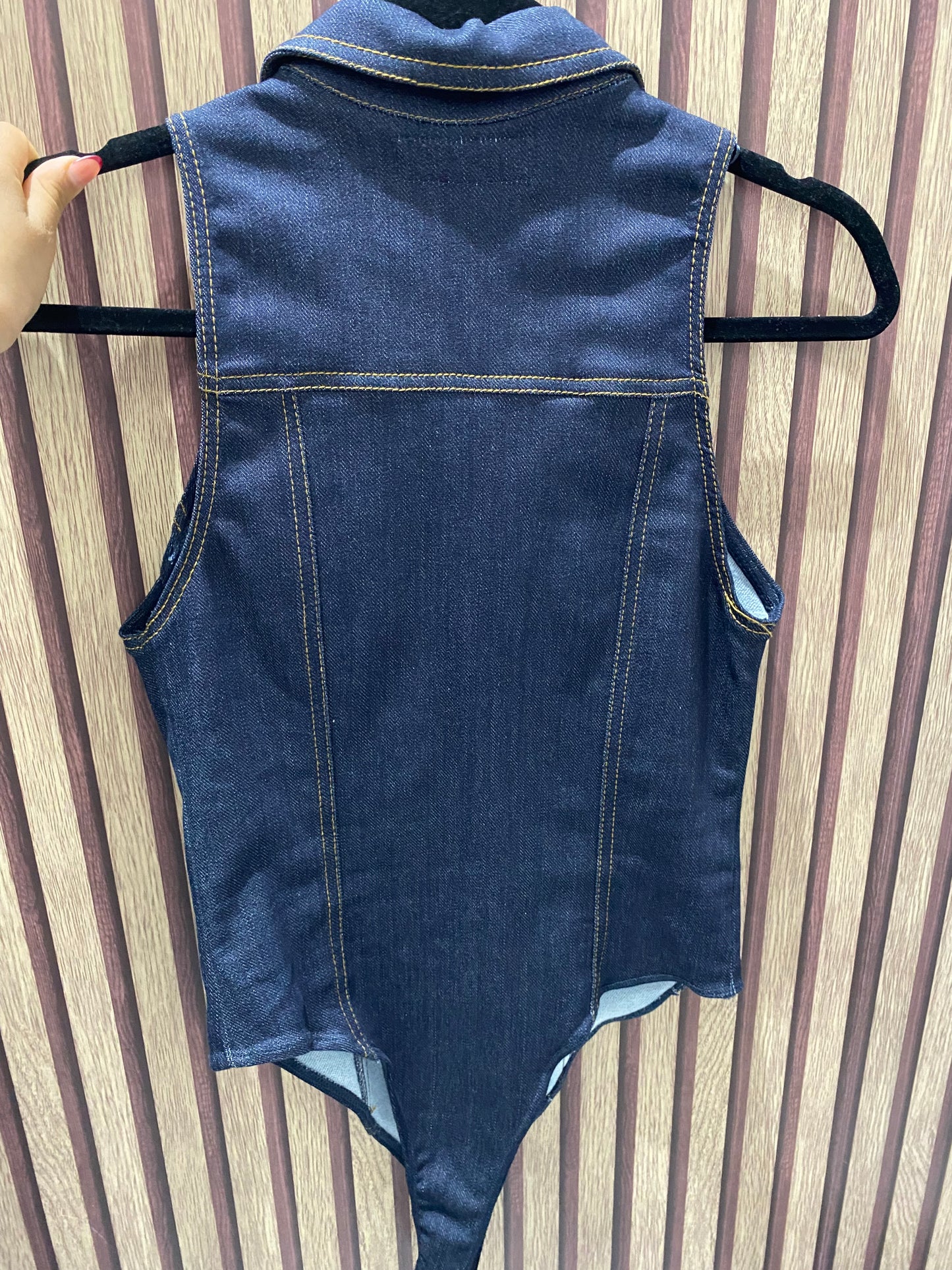 Body (ZARA)