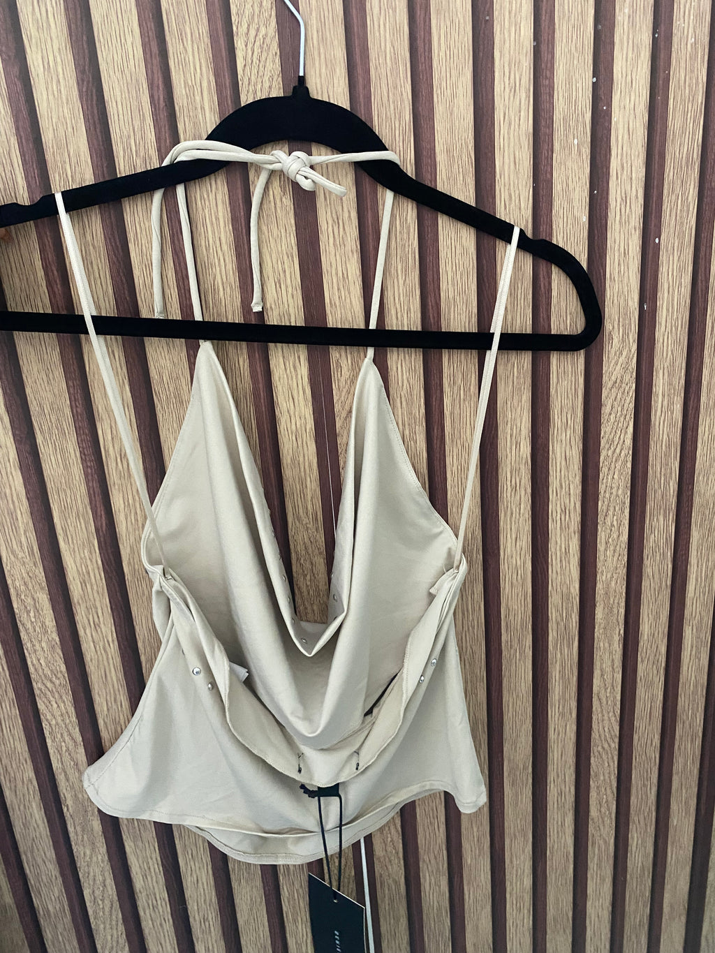 Blusa halter (BERSHKA)