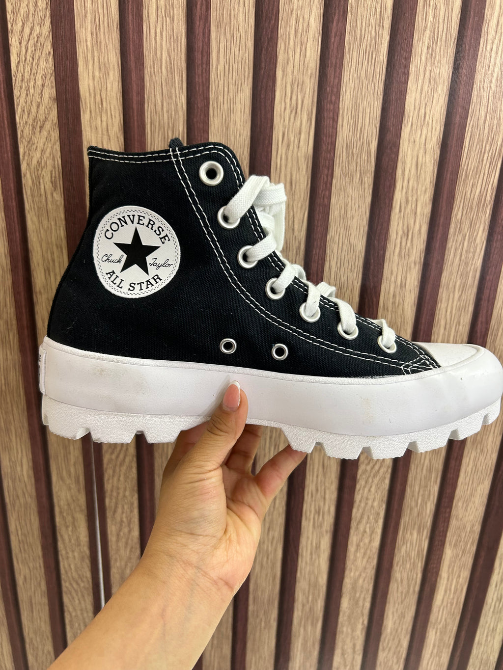 Converse