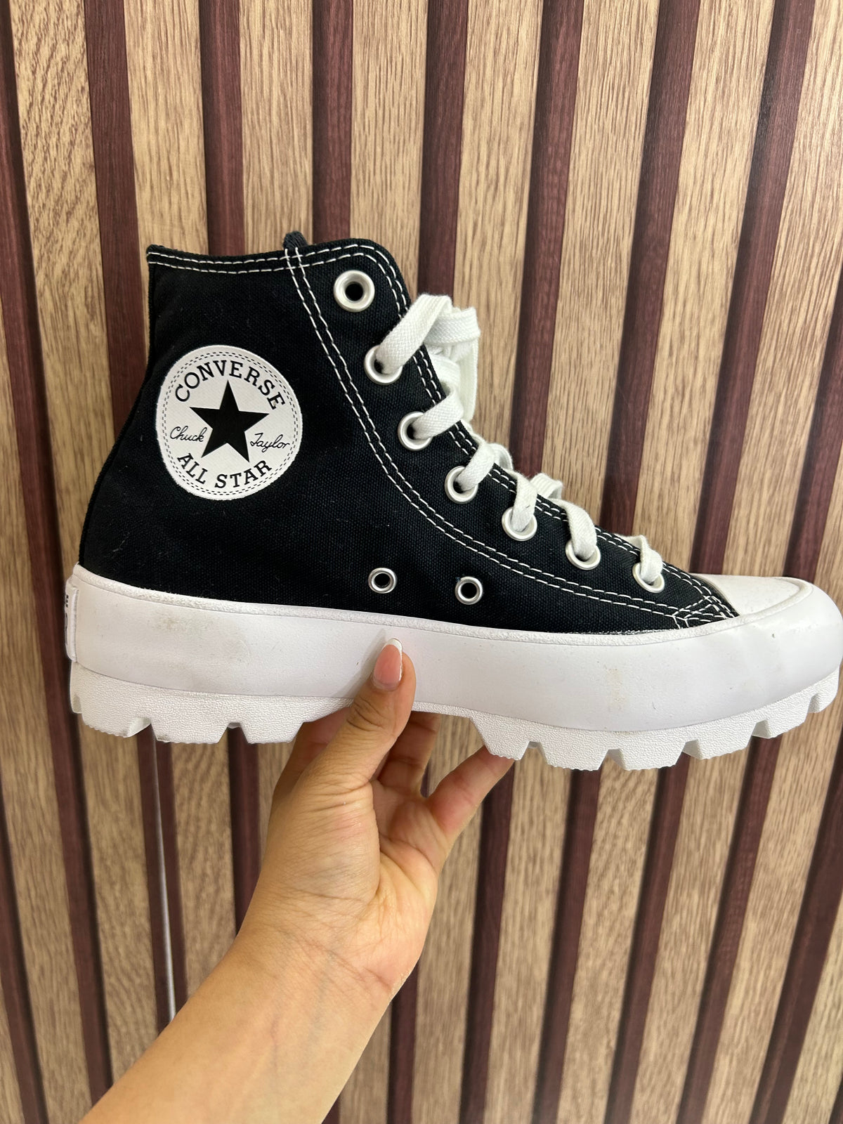 Converse