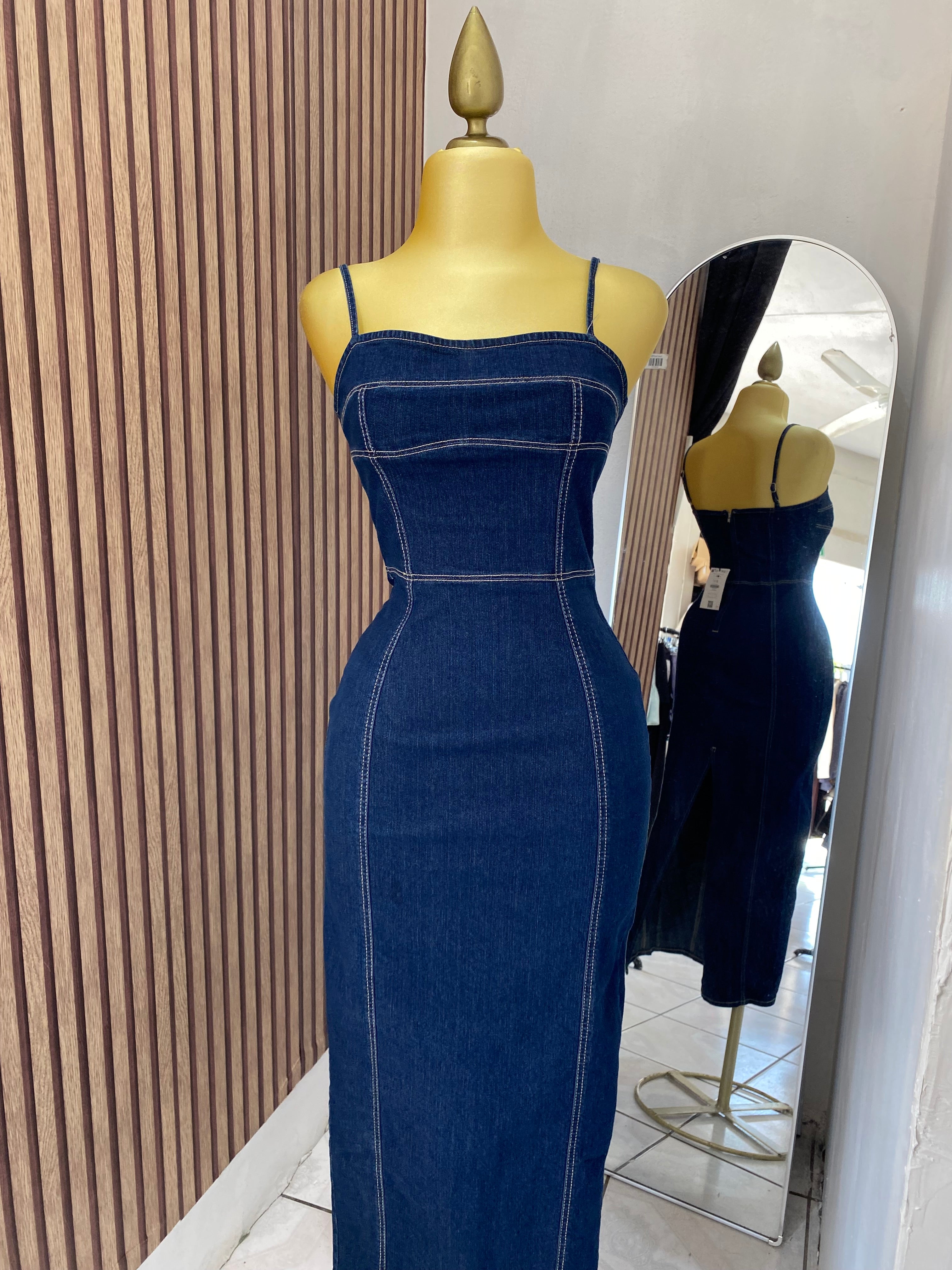 Vestido (BERSHKA)