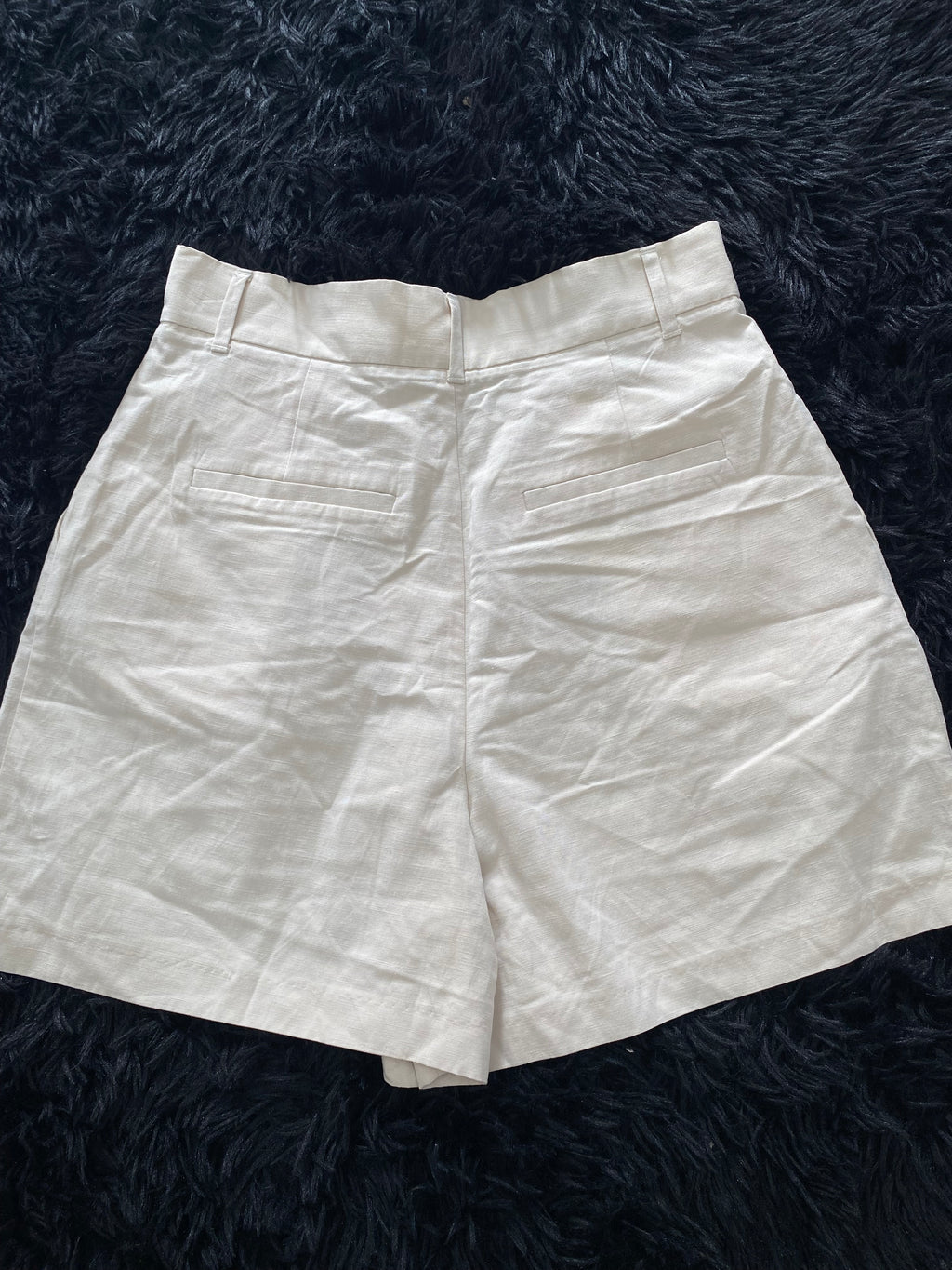 Short lino (ZARA)