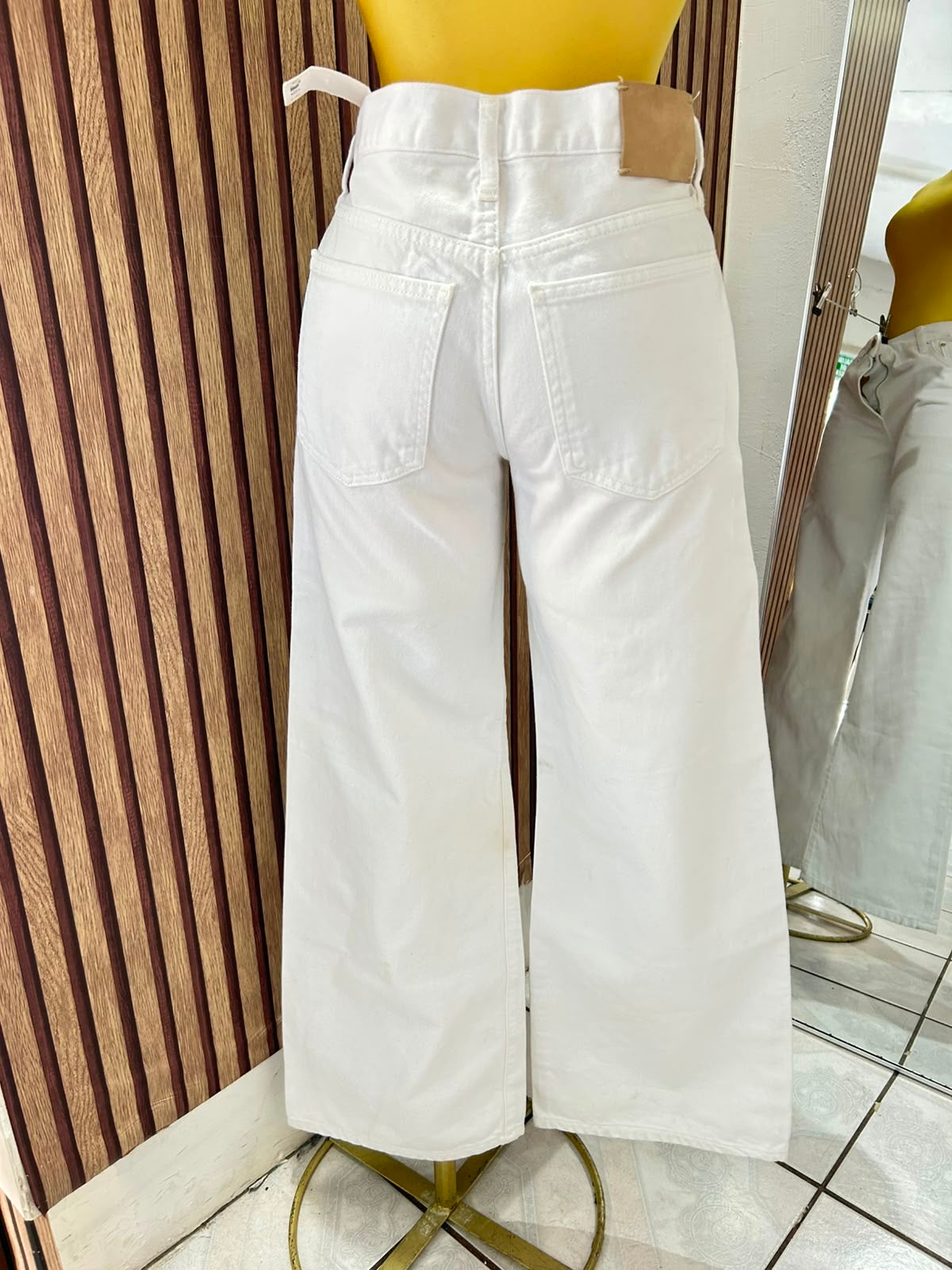 JEANS BLANCO ZARA