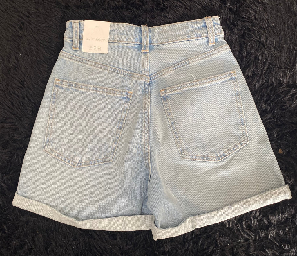 Short (ZARA)