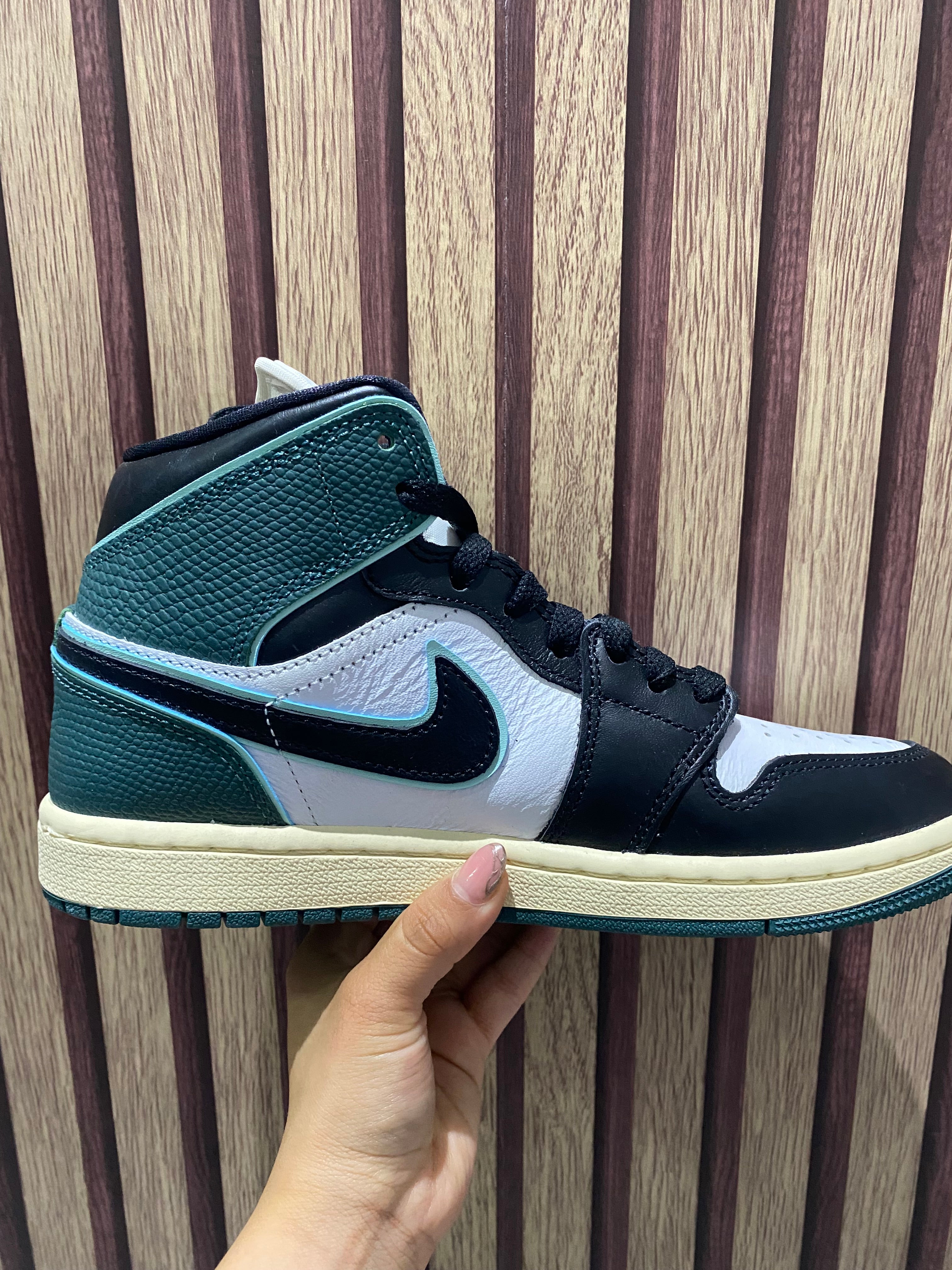 Jordan AIR