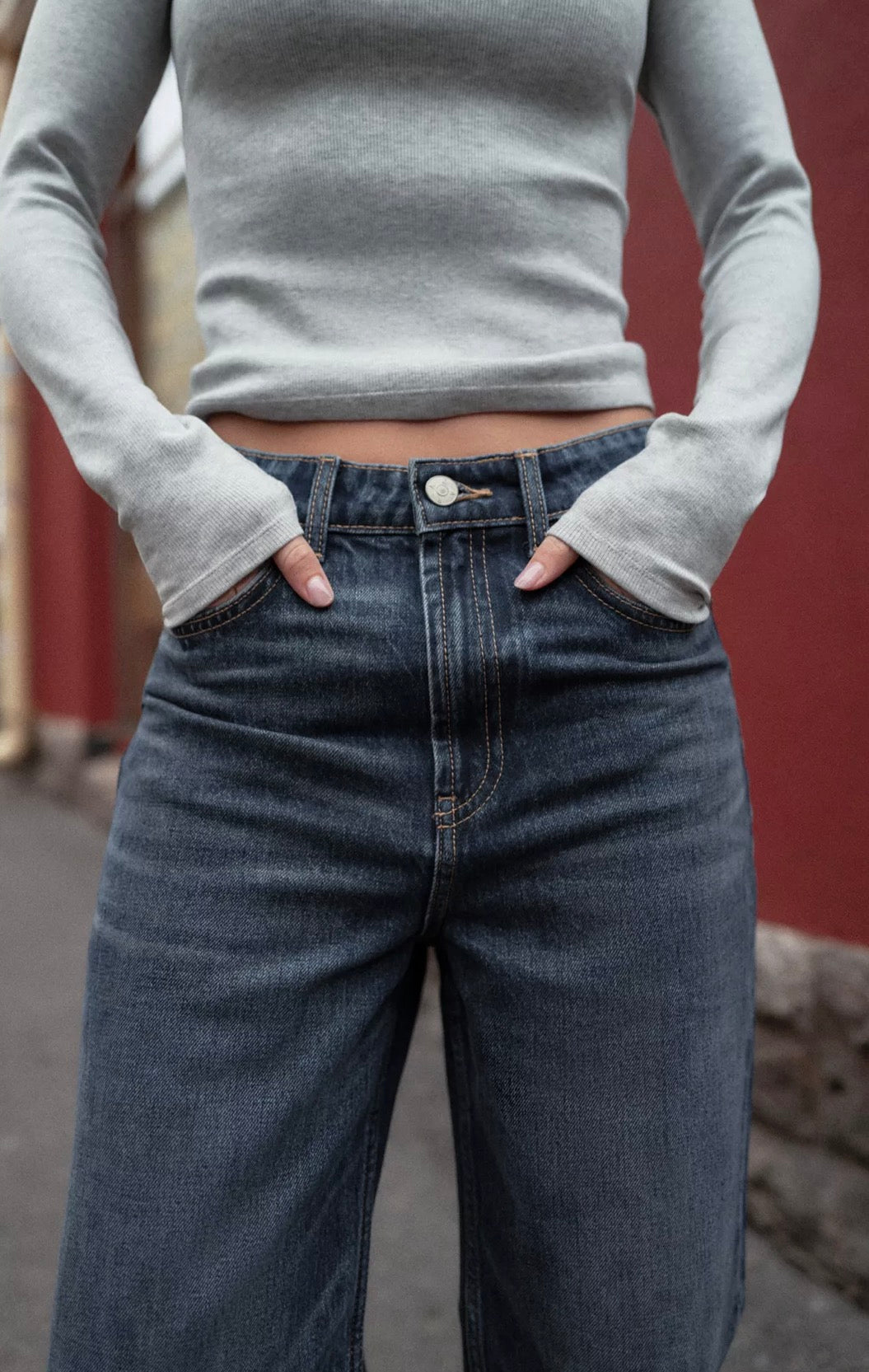 JEANS TRF MOM FIT TIRO ALTO
MARINO