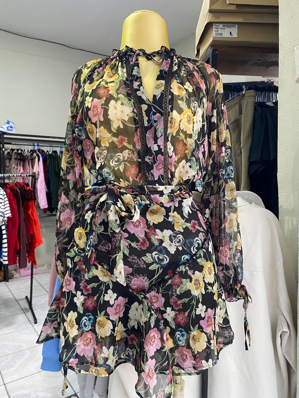 Vestido (ZARA)